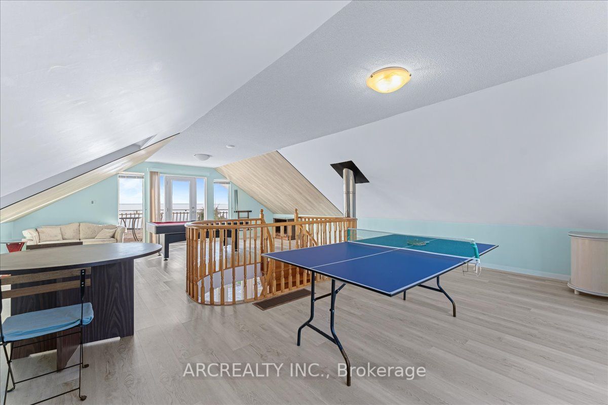 1482 Tiny Beaches Road N Property Photo 30
