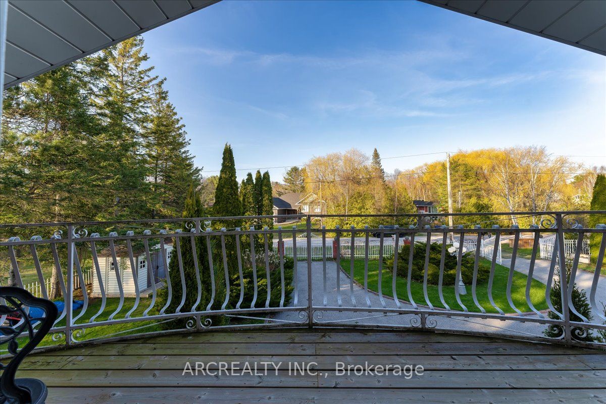 1482 Tiny Beaches Road N Property Photo 31