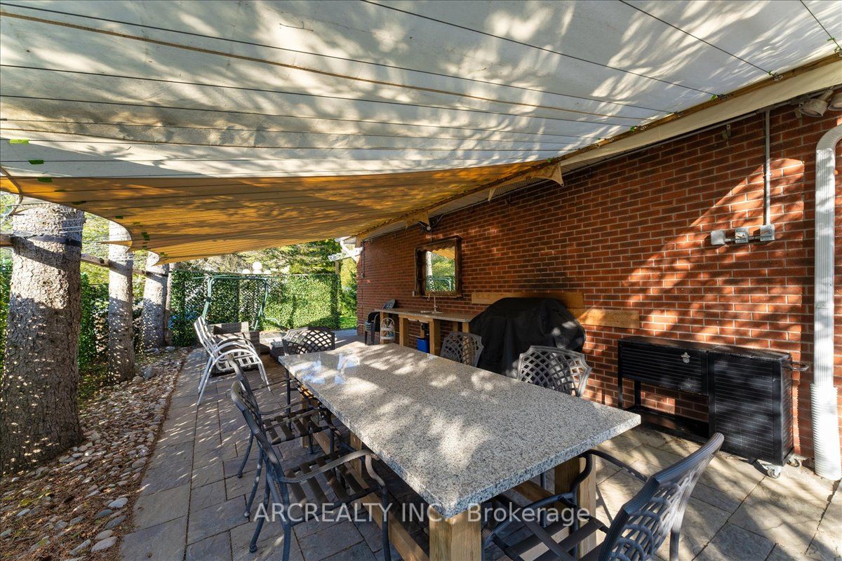 1482 Tiny Beaches Road N Property Photo 39