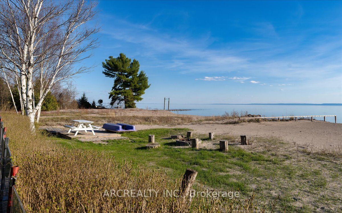 1482 Tiny Beaches Road N Property Photo 41