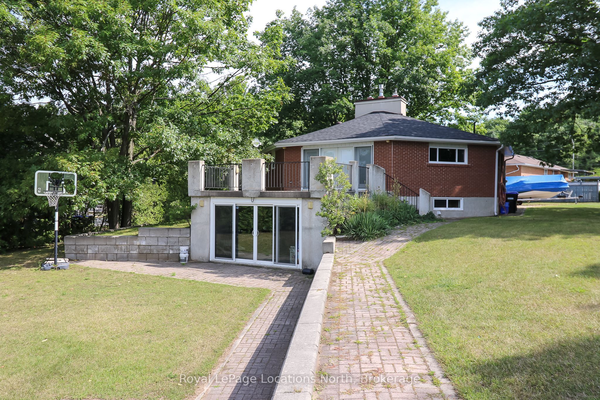 10 Sunset Court Property Photo 40