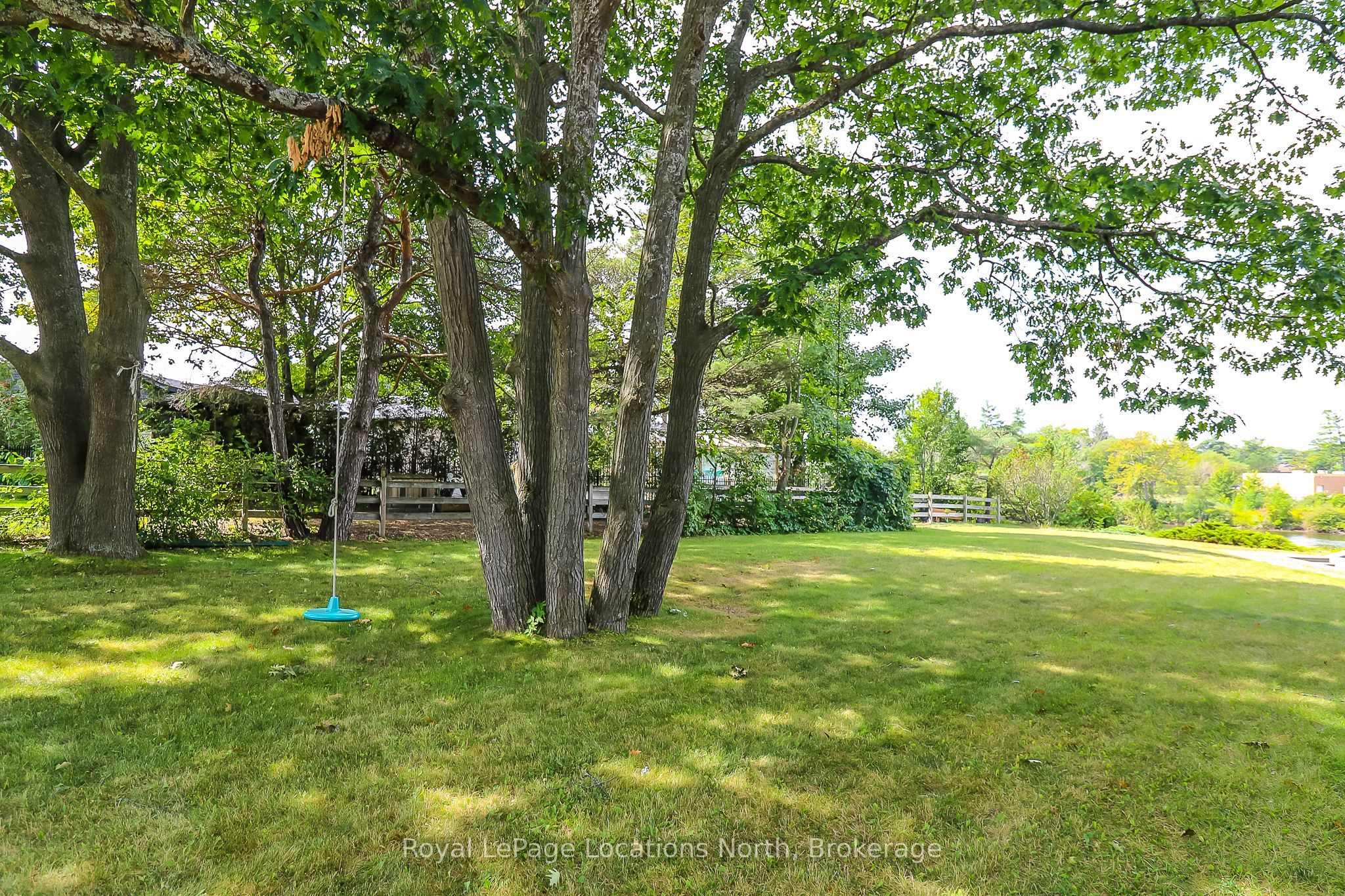 10 Sunset Court Property Photo 43