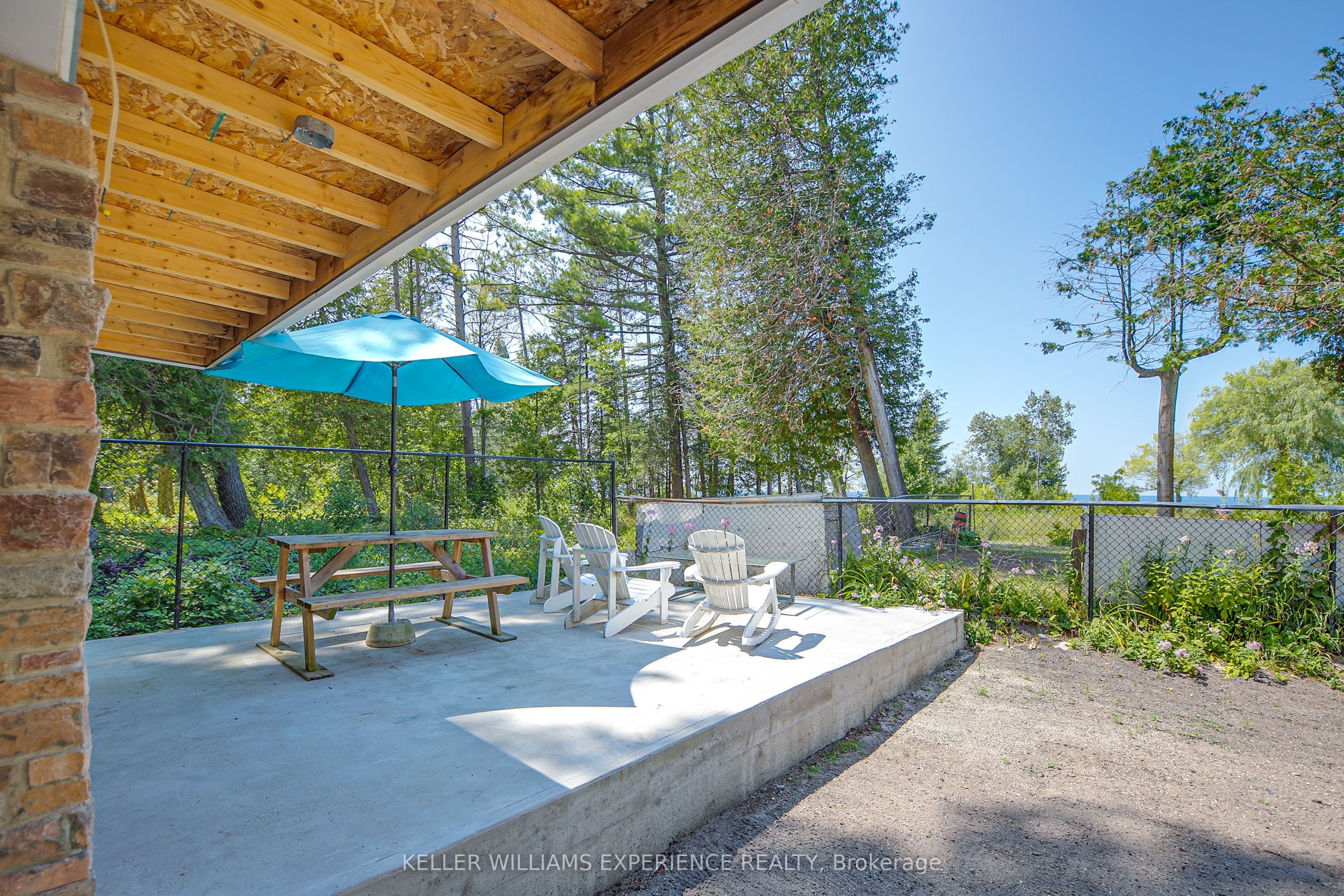 54 Homewood Avenue Property Photo 7