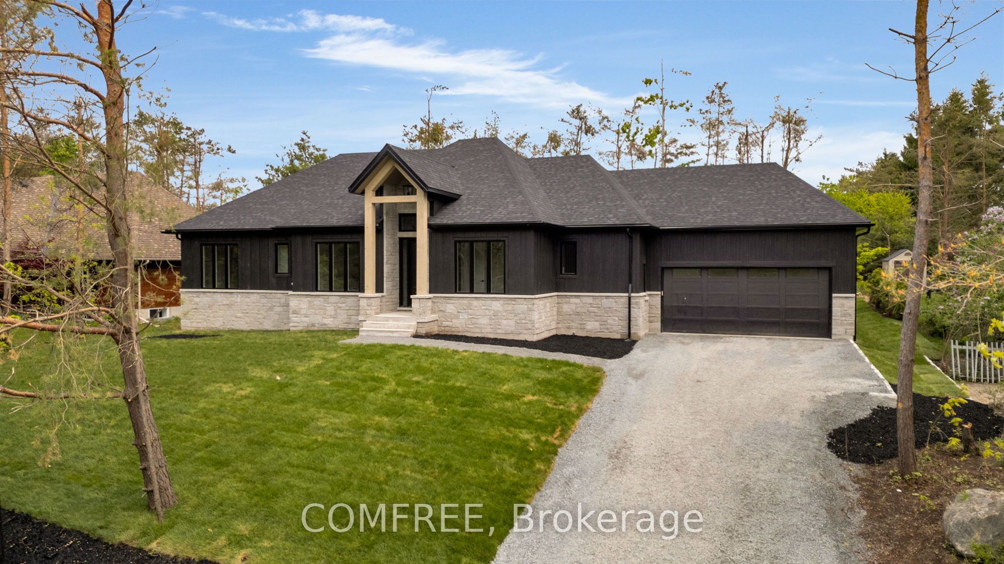 32 Alpine Way Property Photo 4