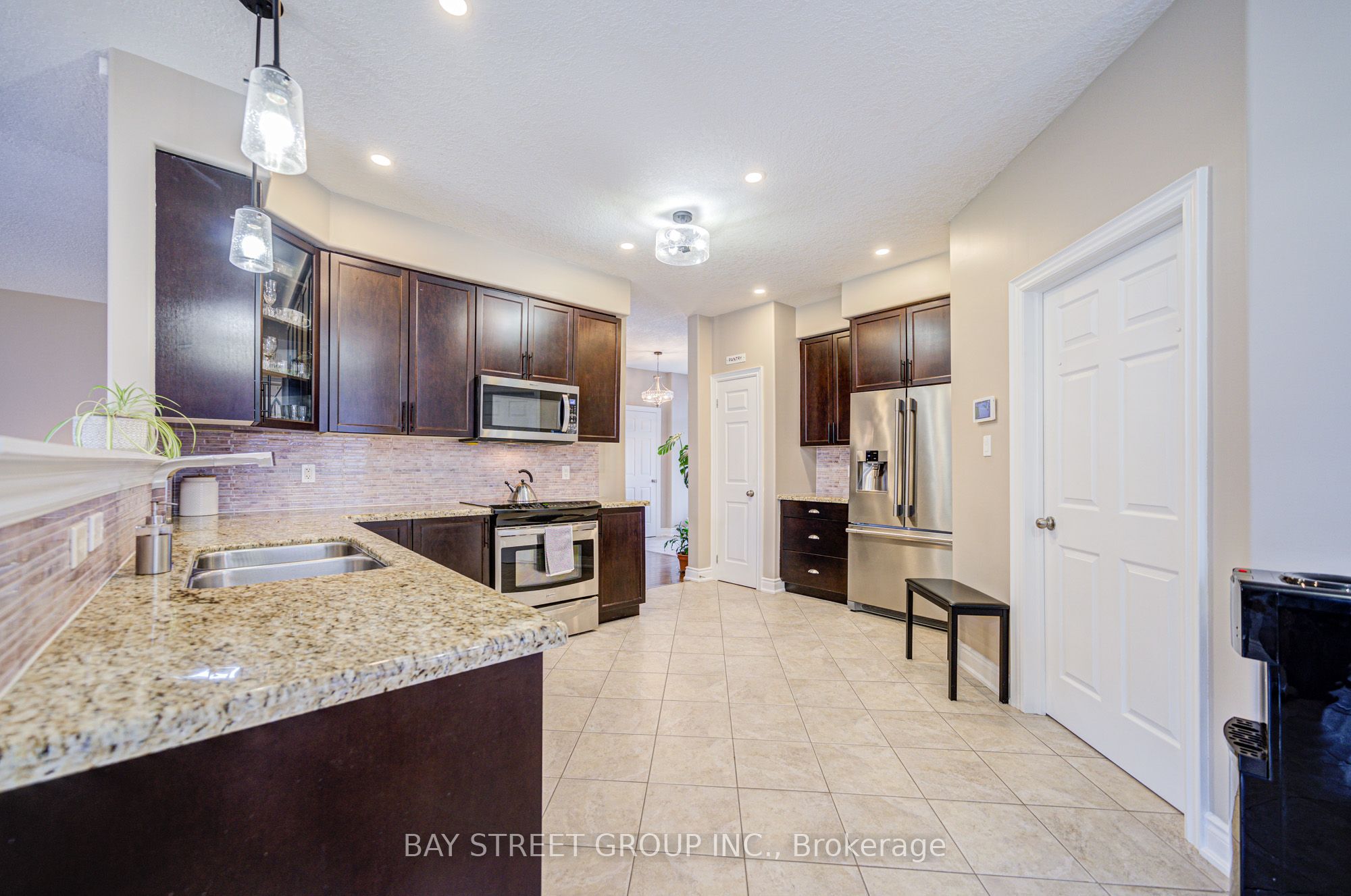77 Graihawk Drive Property Photo 17