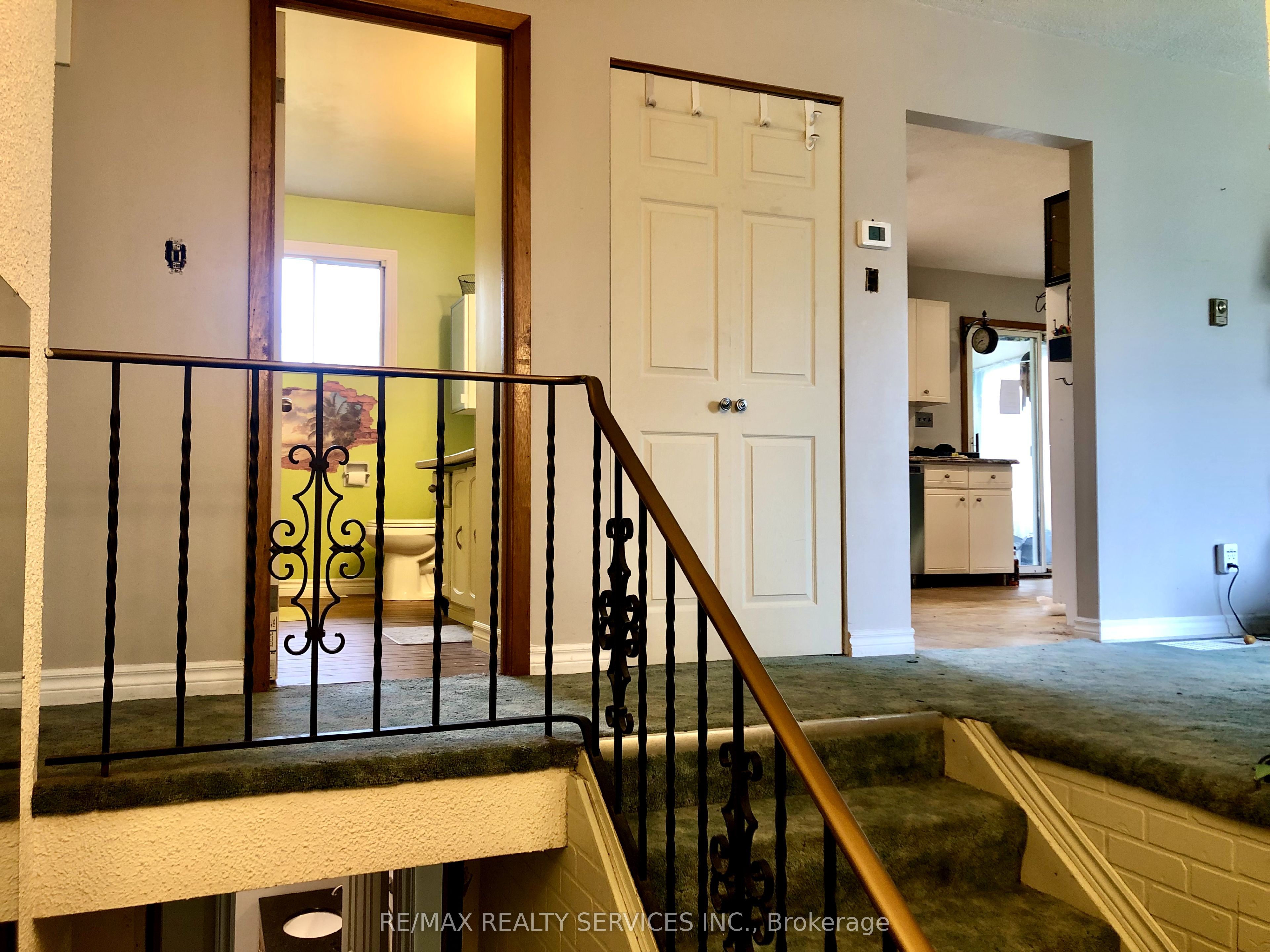 8570 Hwy 12 N/a Property Photo 5