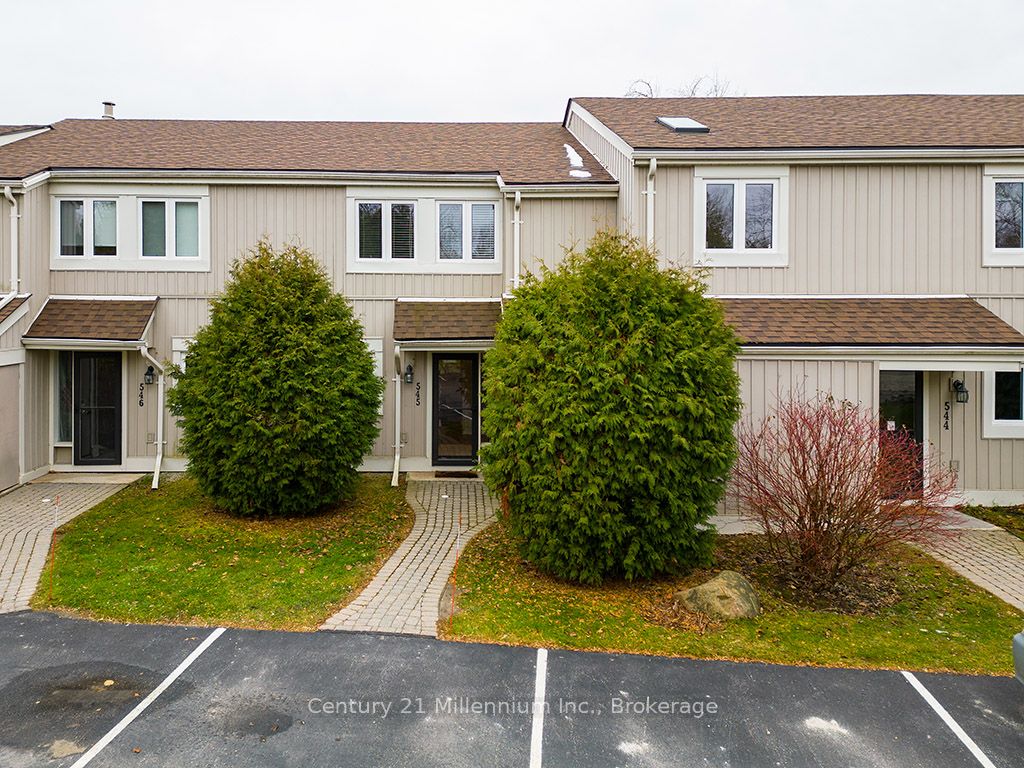 545 Oxbow Crescent Property Photo 1
