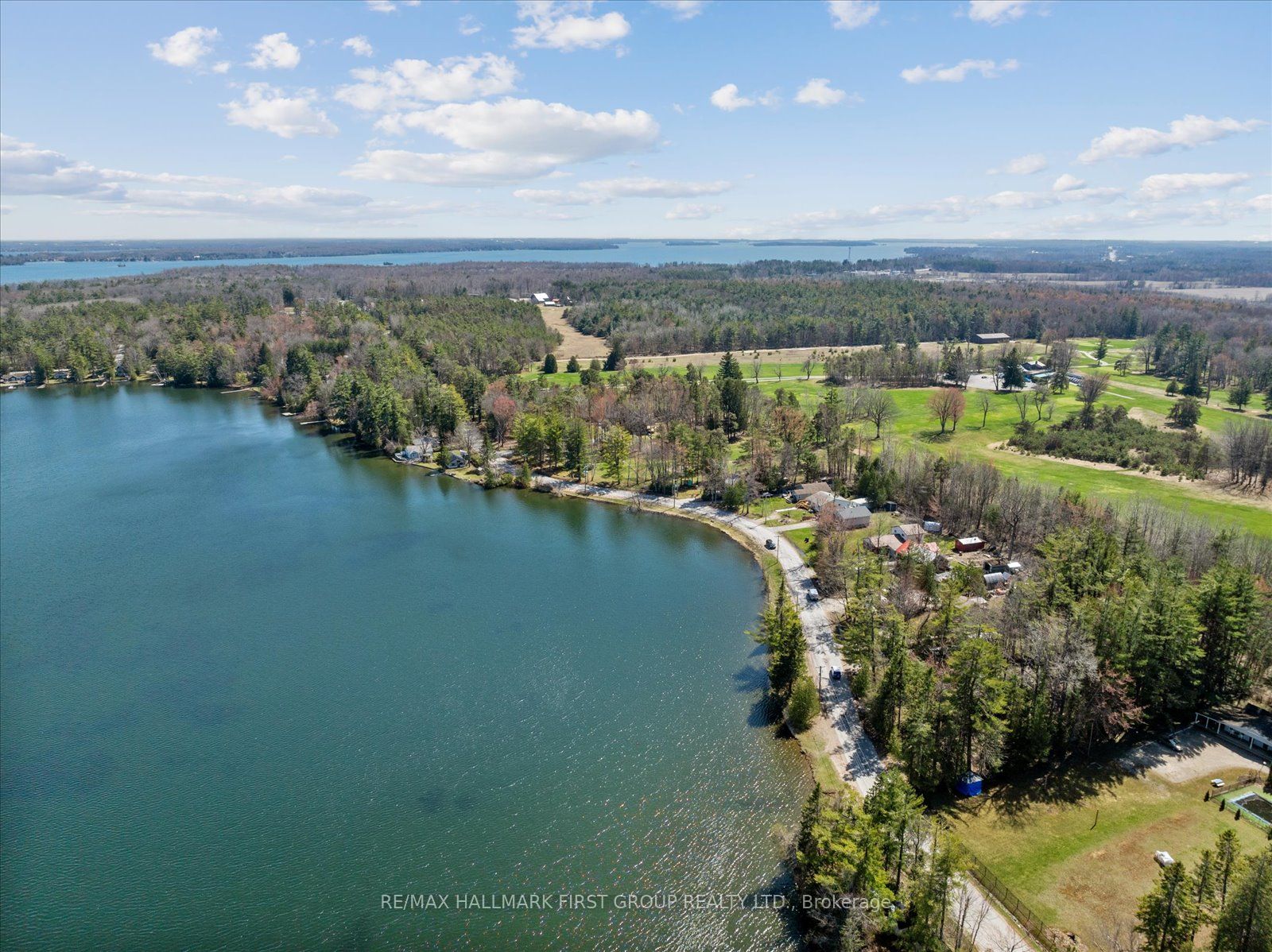 3070 Sparrow Lake Road Property Photo 11