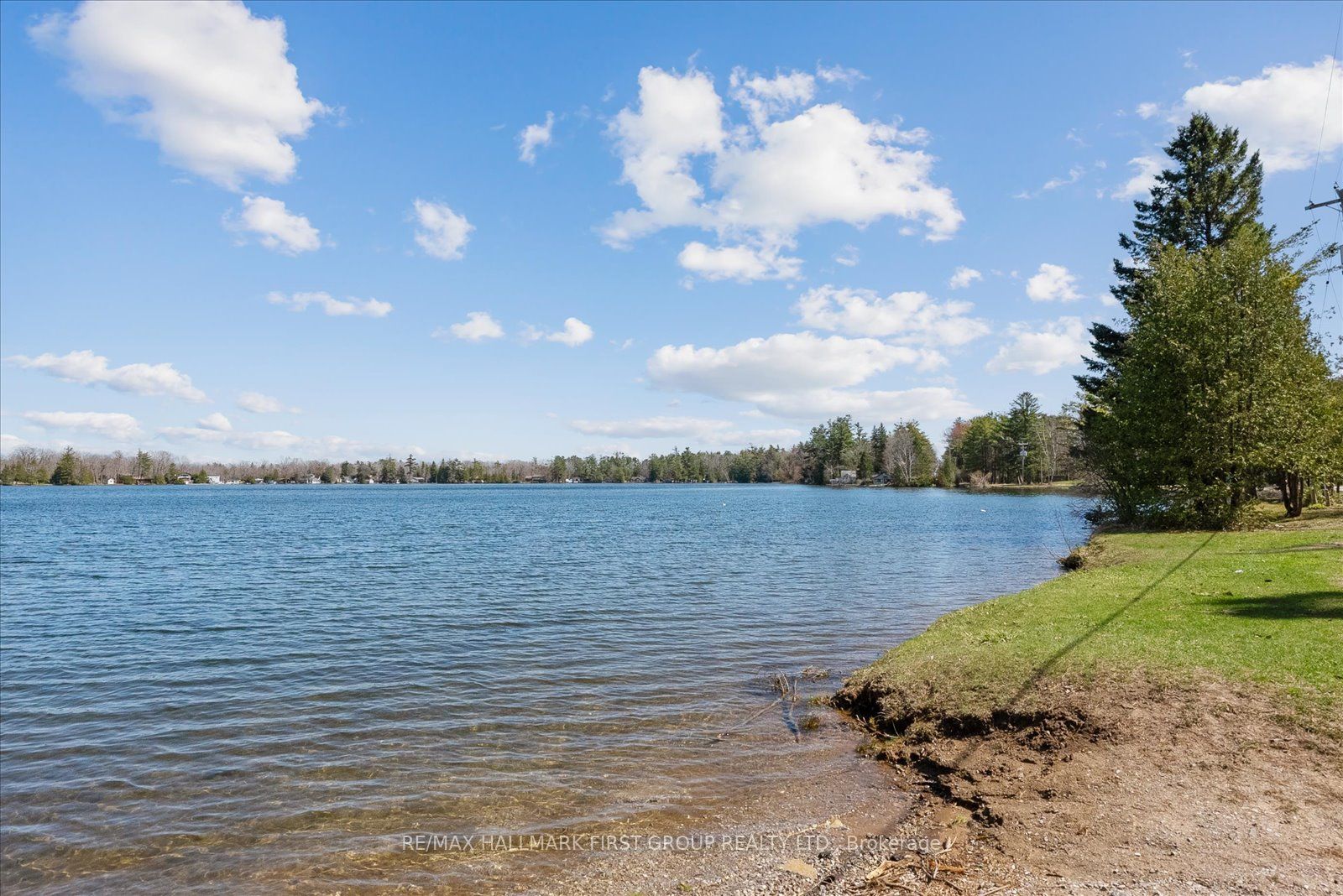 3070 Sparrow Lake Road Property Photo 12