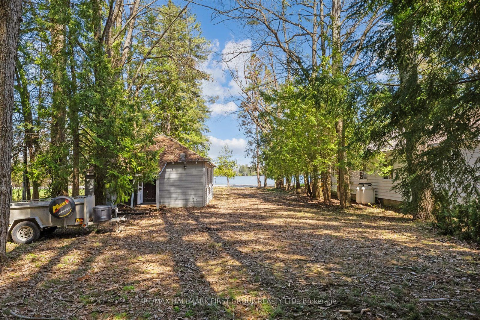 3070 Sparrow Lake Road Property Photo 16