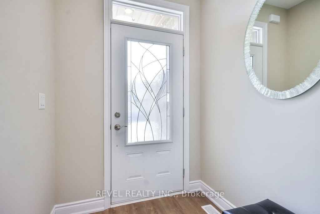 19 Leanne's Way Property Photo 3