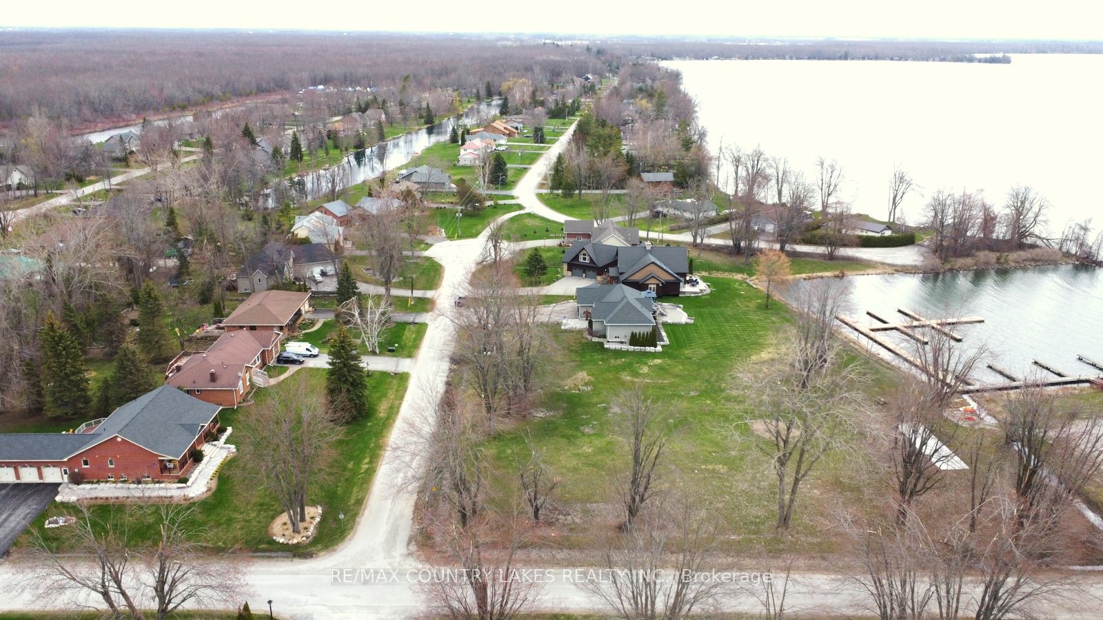 5 Fernwood Lane Property Photo 3