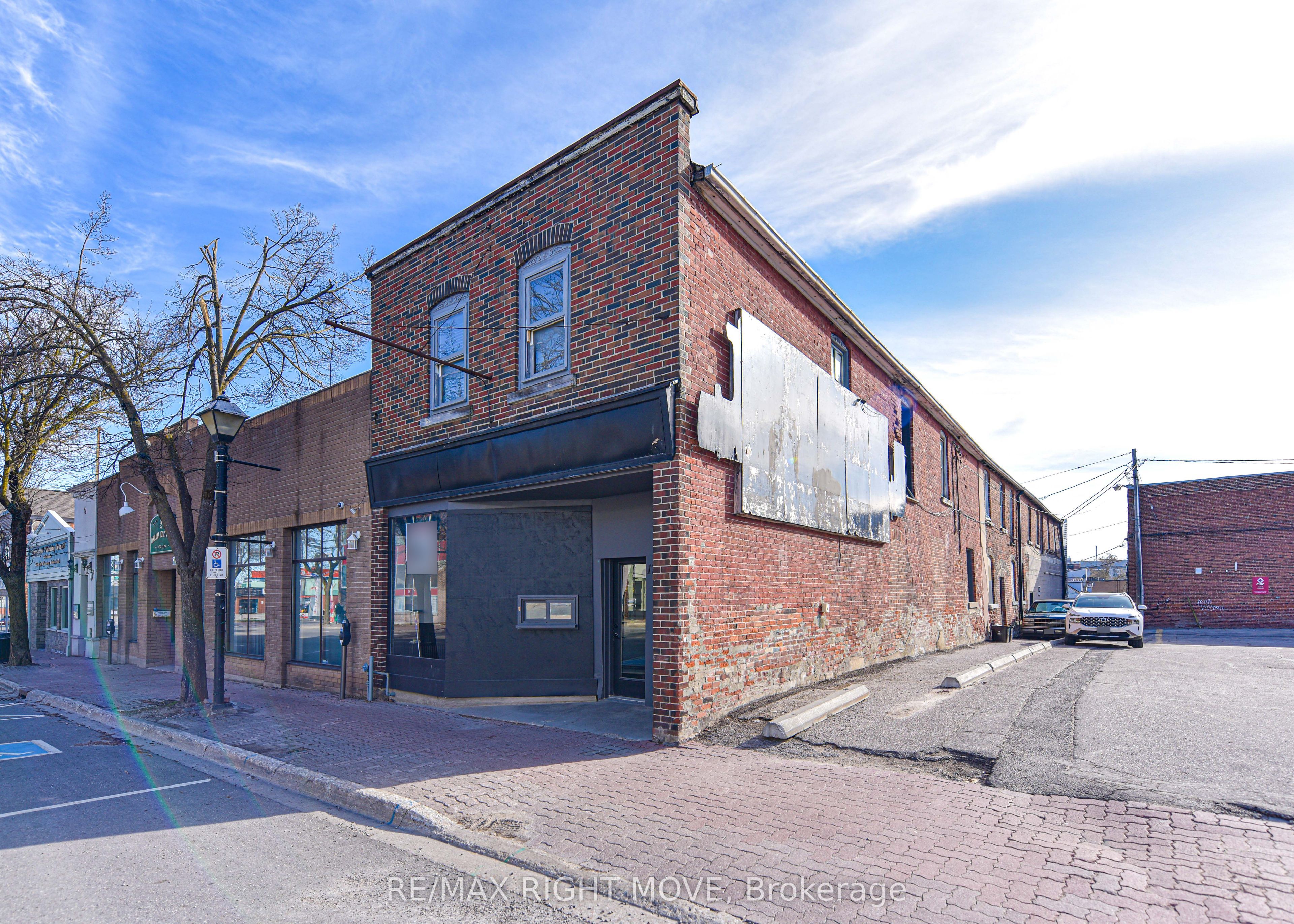 17 West Street Property Photo 1