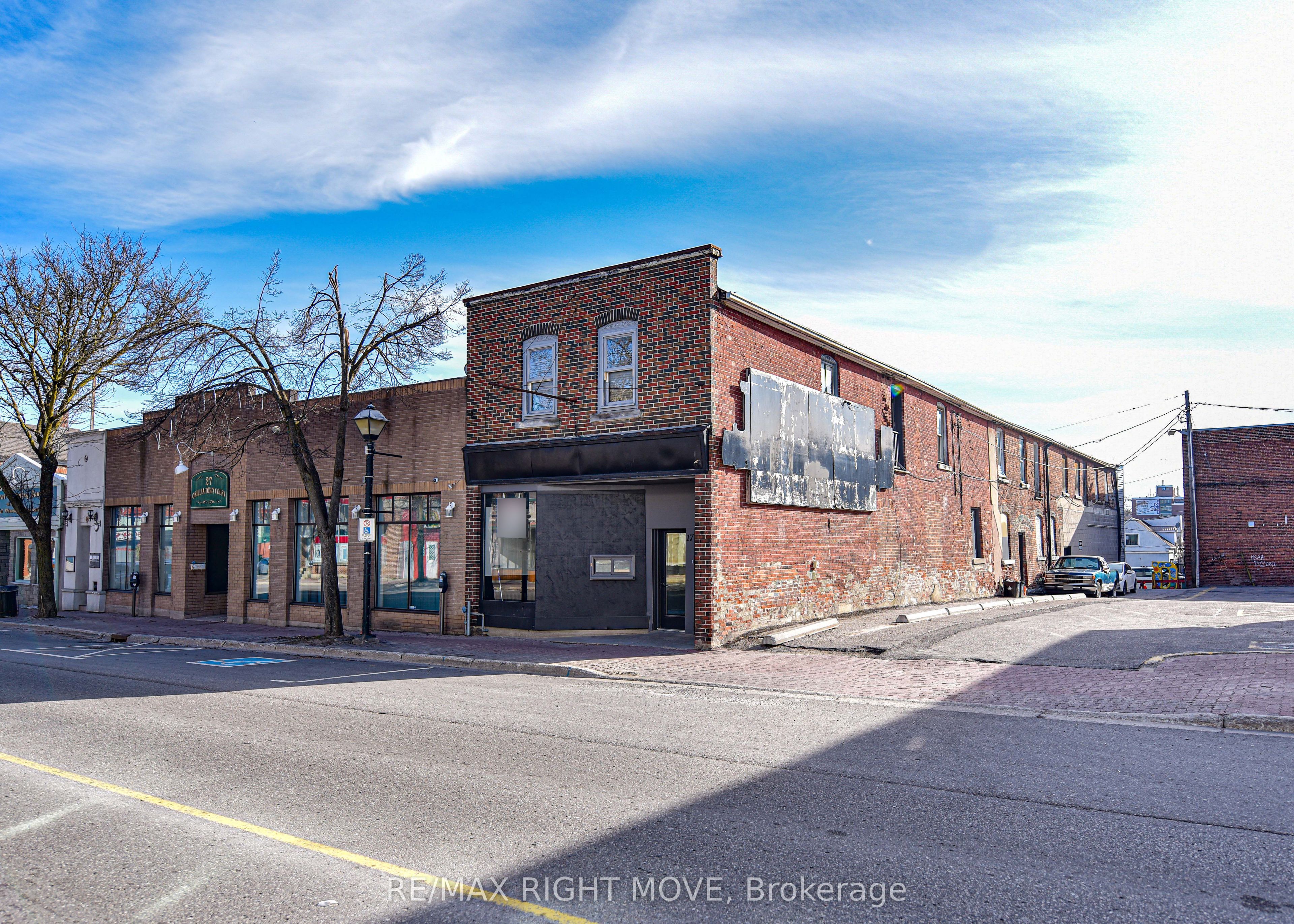 17 West Street Property Photo 6