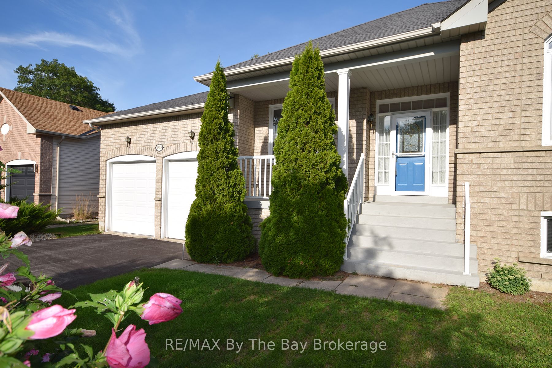 150 Silver Birch Avenue Property Photo 2