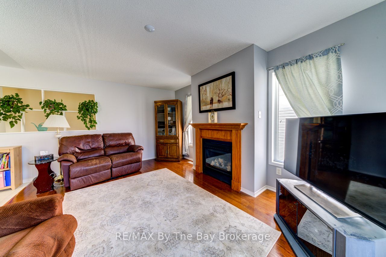 150 Silver Birch Avenue Property Photo 14