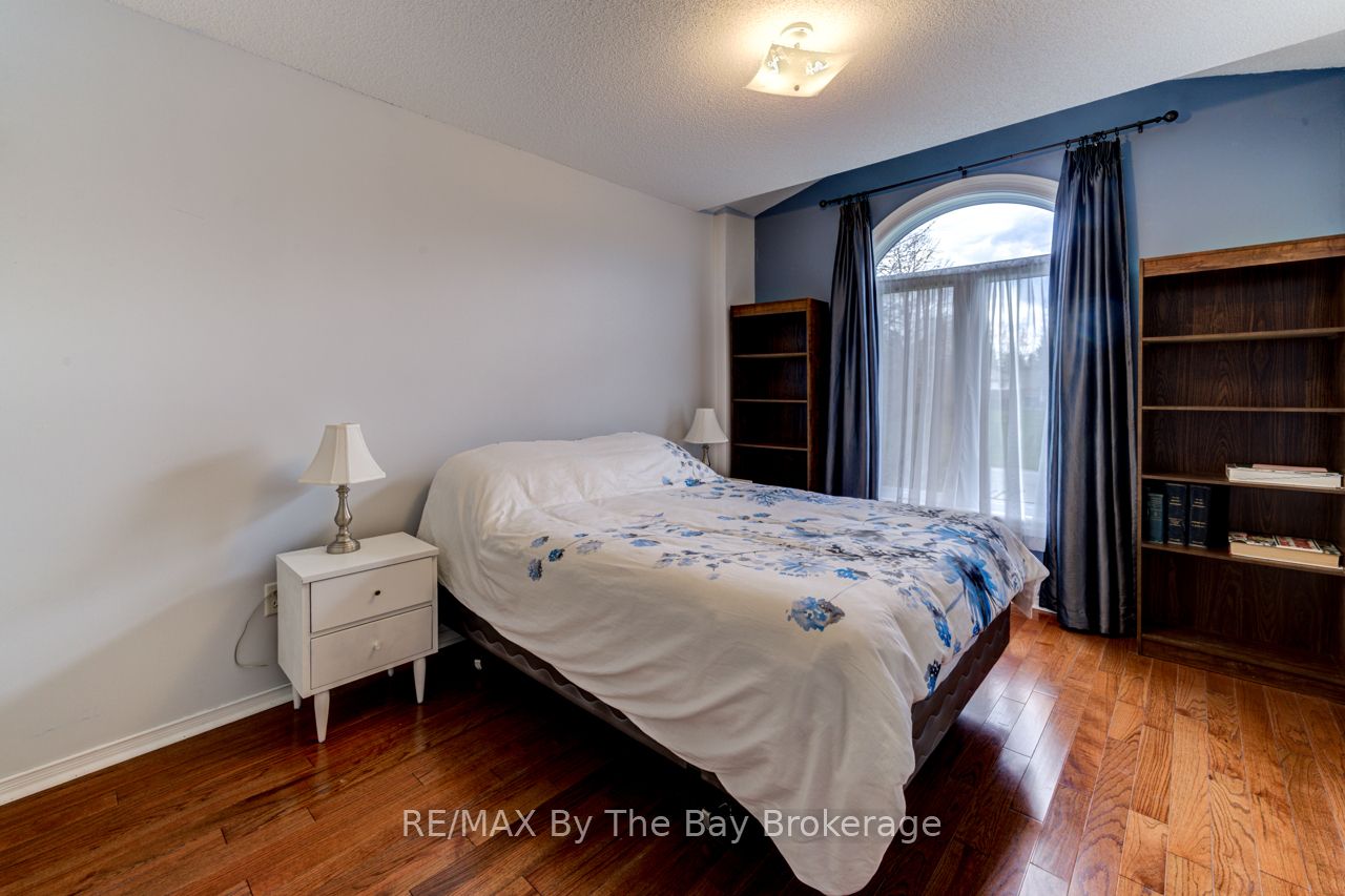 150 Silver Birch Avenue Property Photo 24