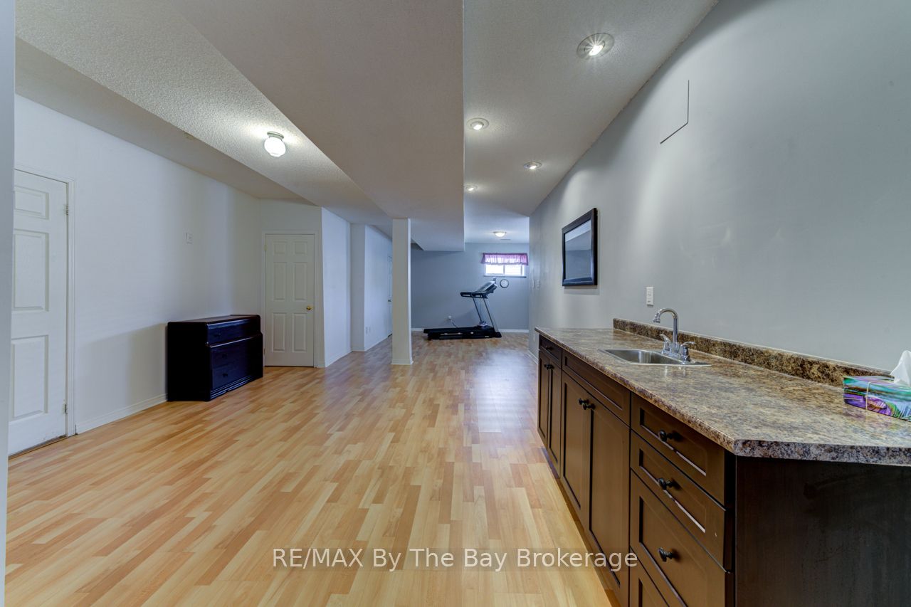 150 Silver Birch Avenue Property Photo 30