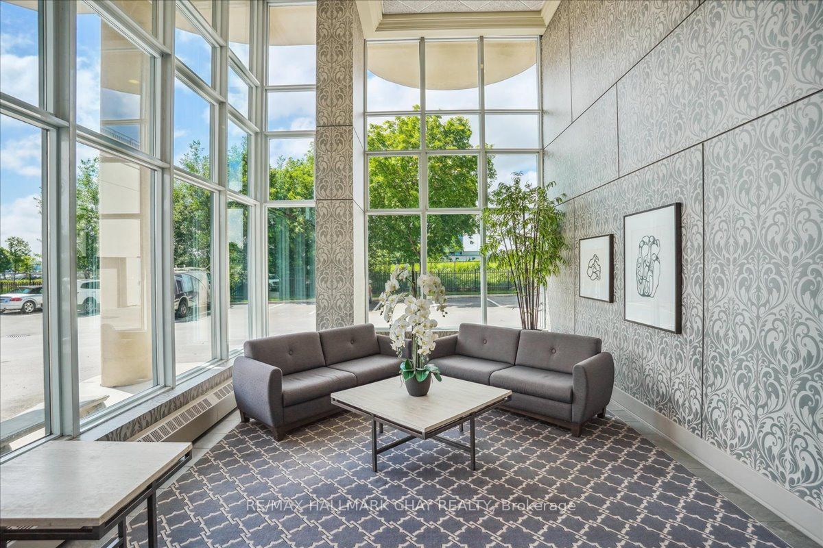 #1209 - 2 Toronto Street Property Photo 4