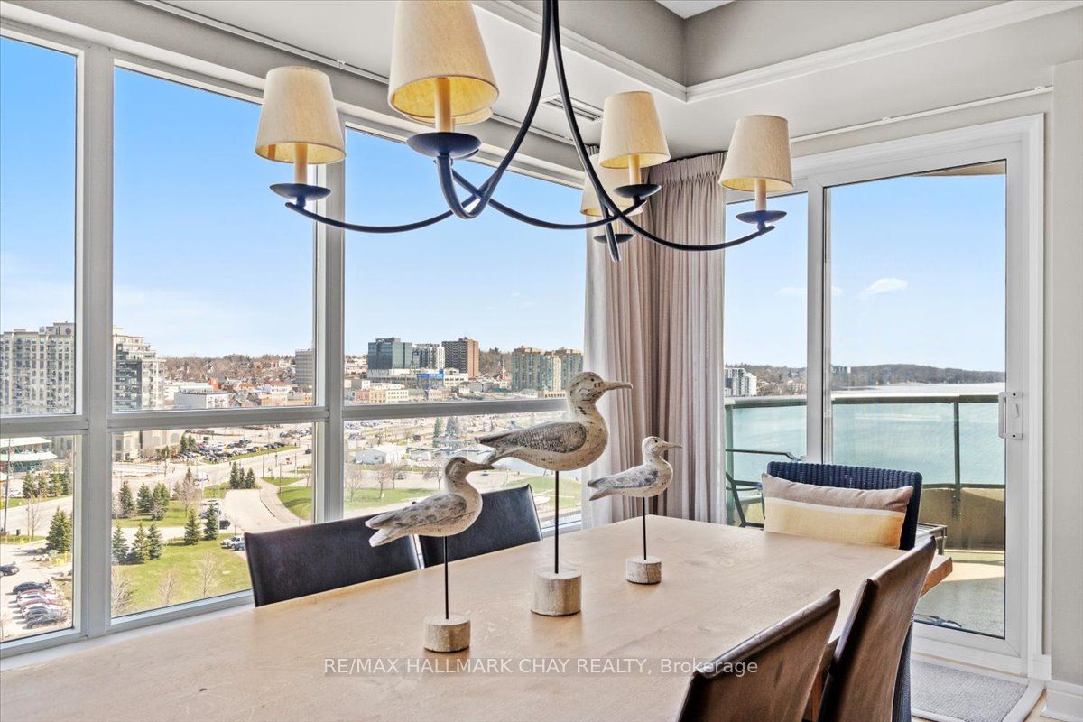 #1209 - 2 Toronto Street Property Photo 23