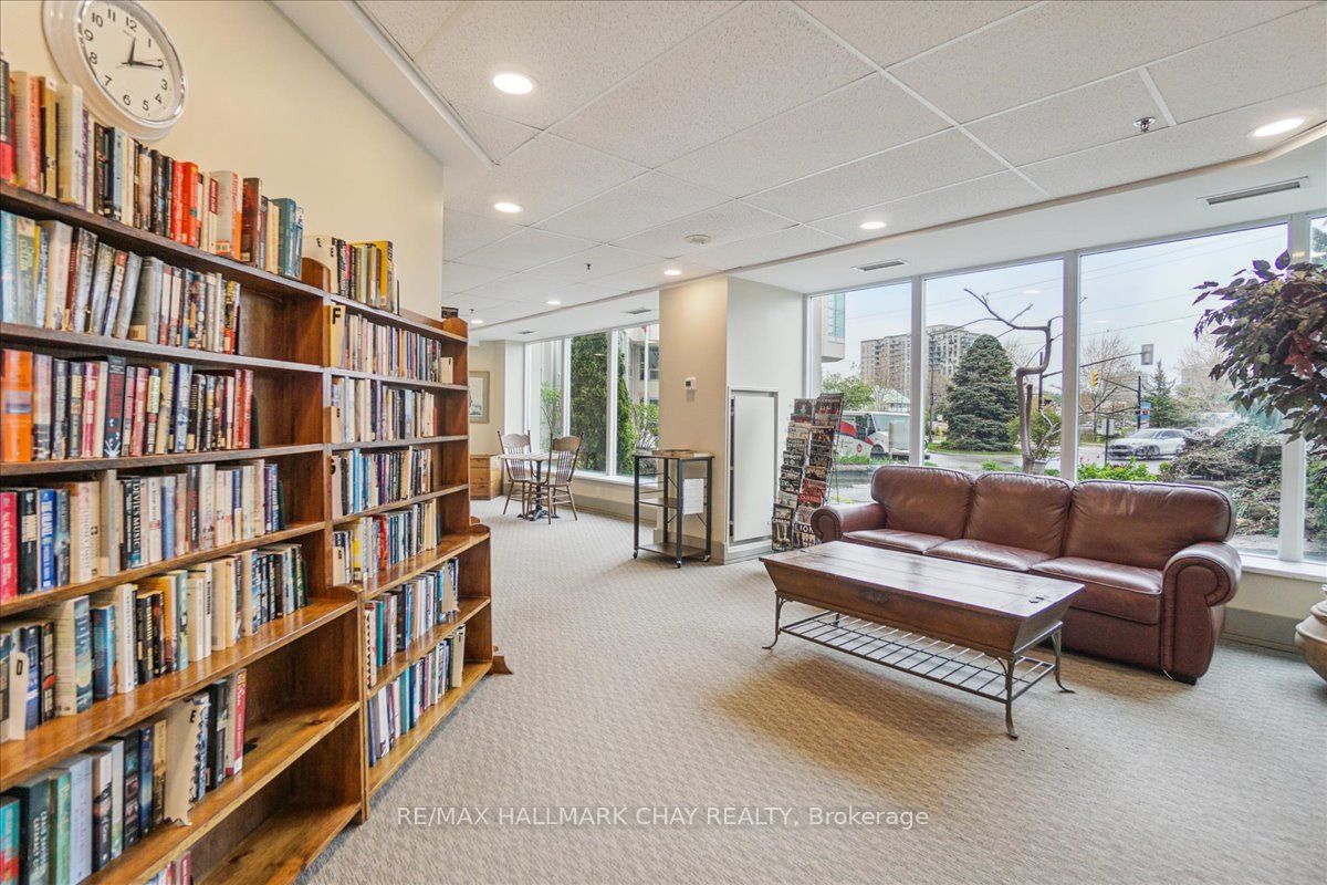 #1209 - 2 Toronto Street Property Photo 39