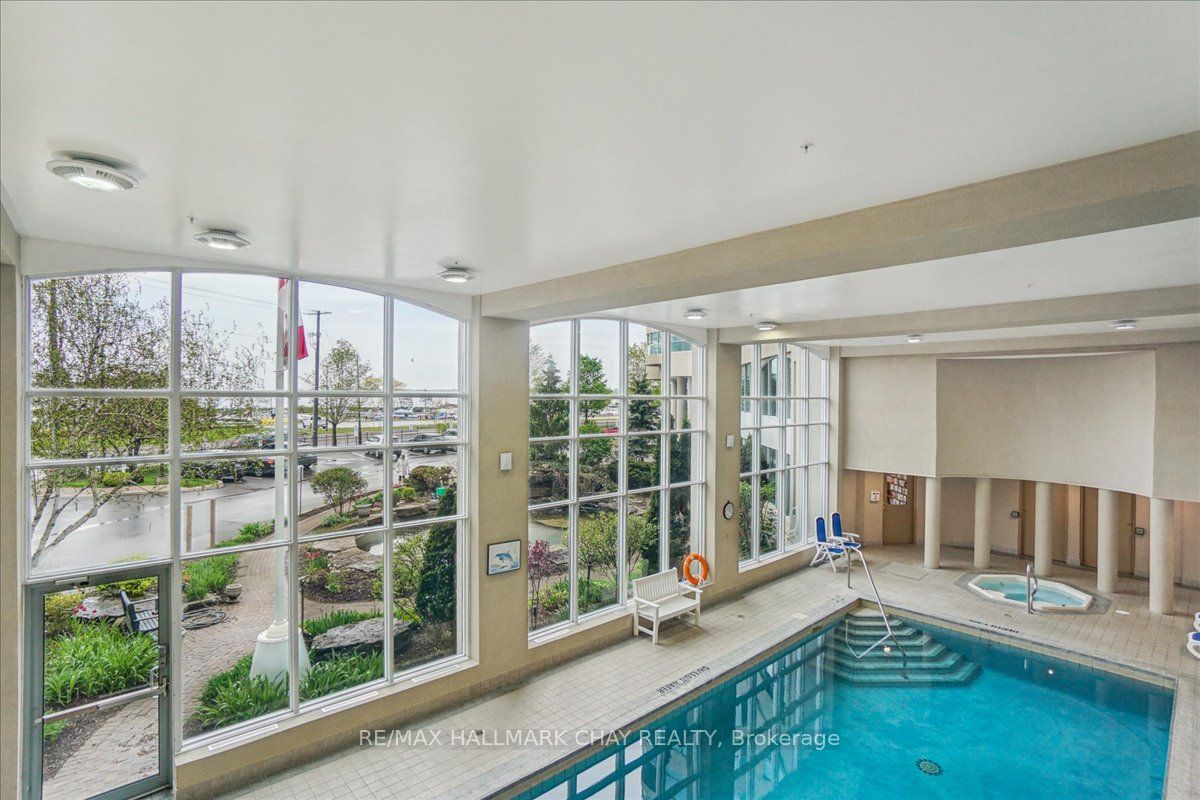 #1209 - 2 Toronto Street Property Photo 42