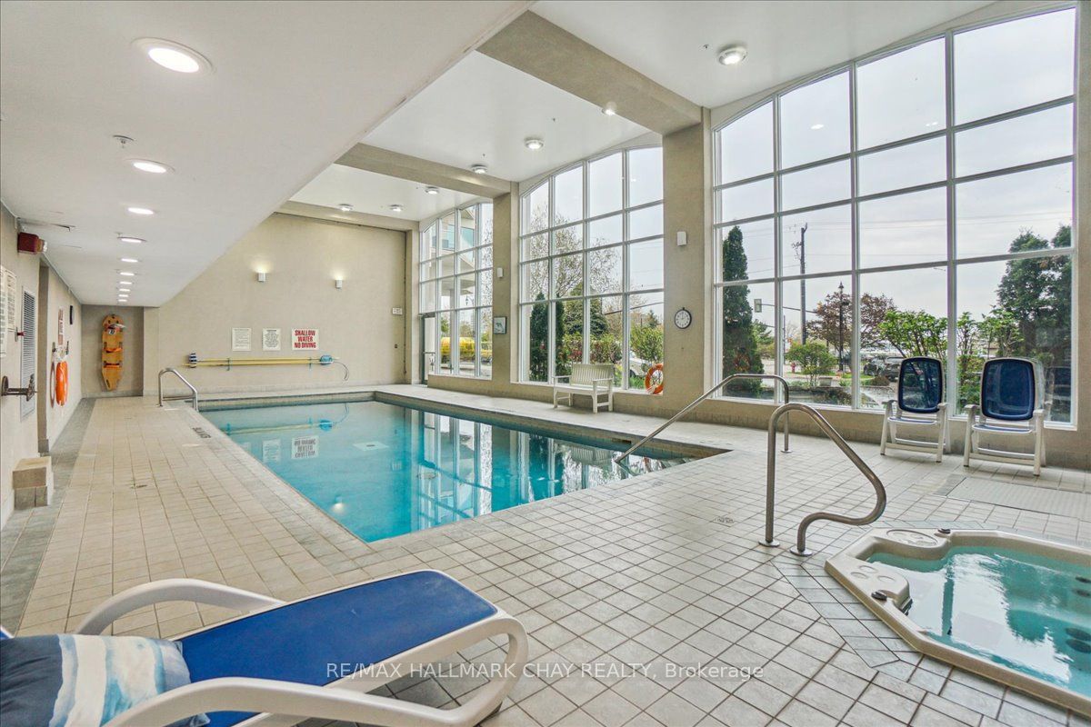#1209 - 2 Toronto Street Property Photo 44