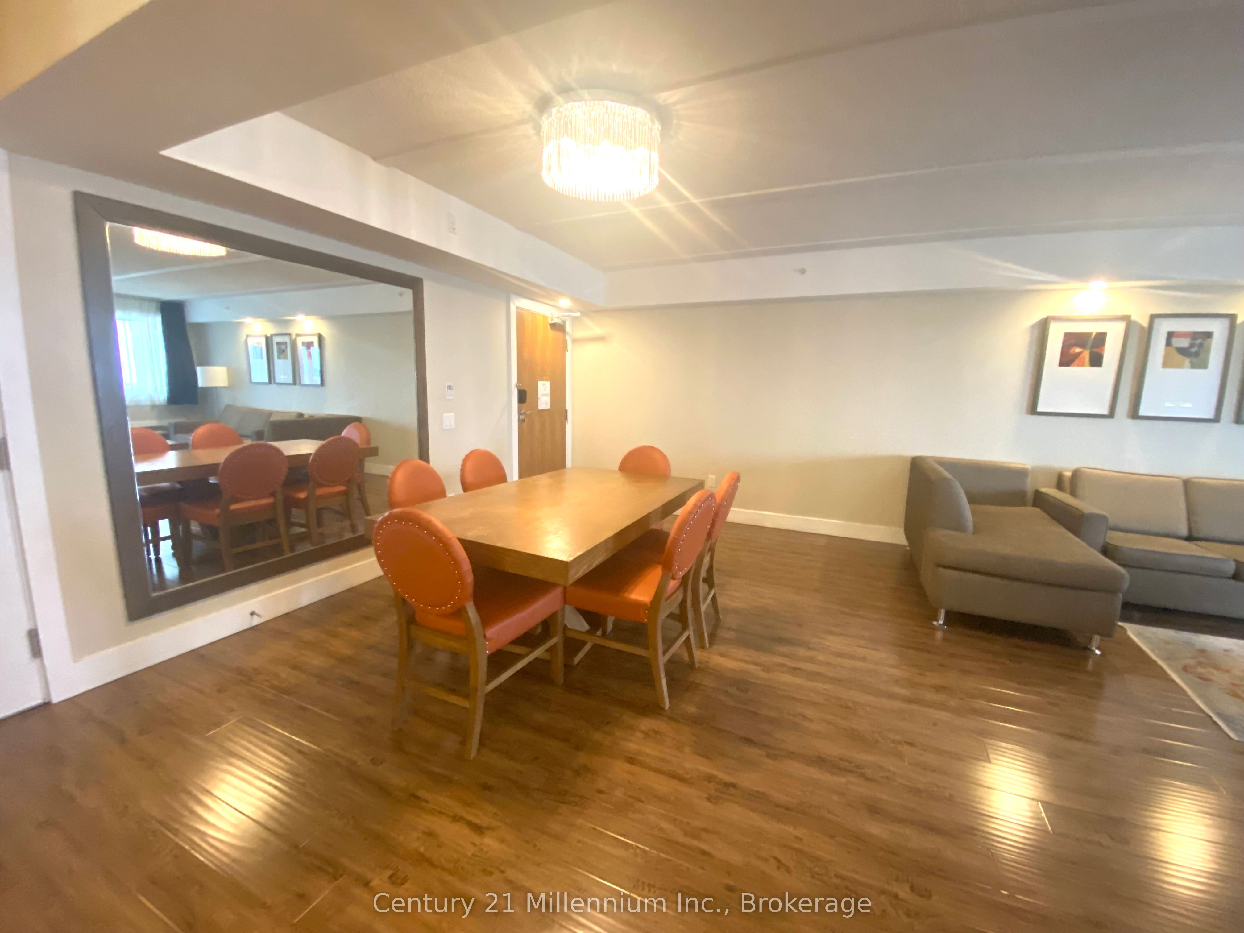 #6101-03 - 9 Harbour Street Property Photo 8