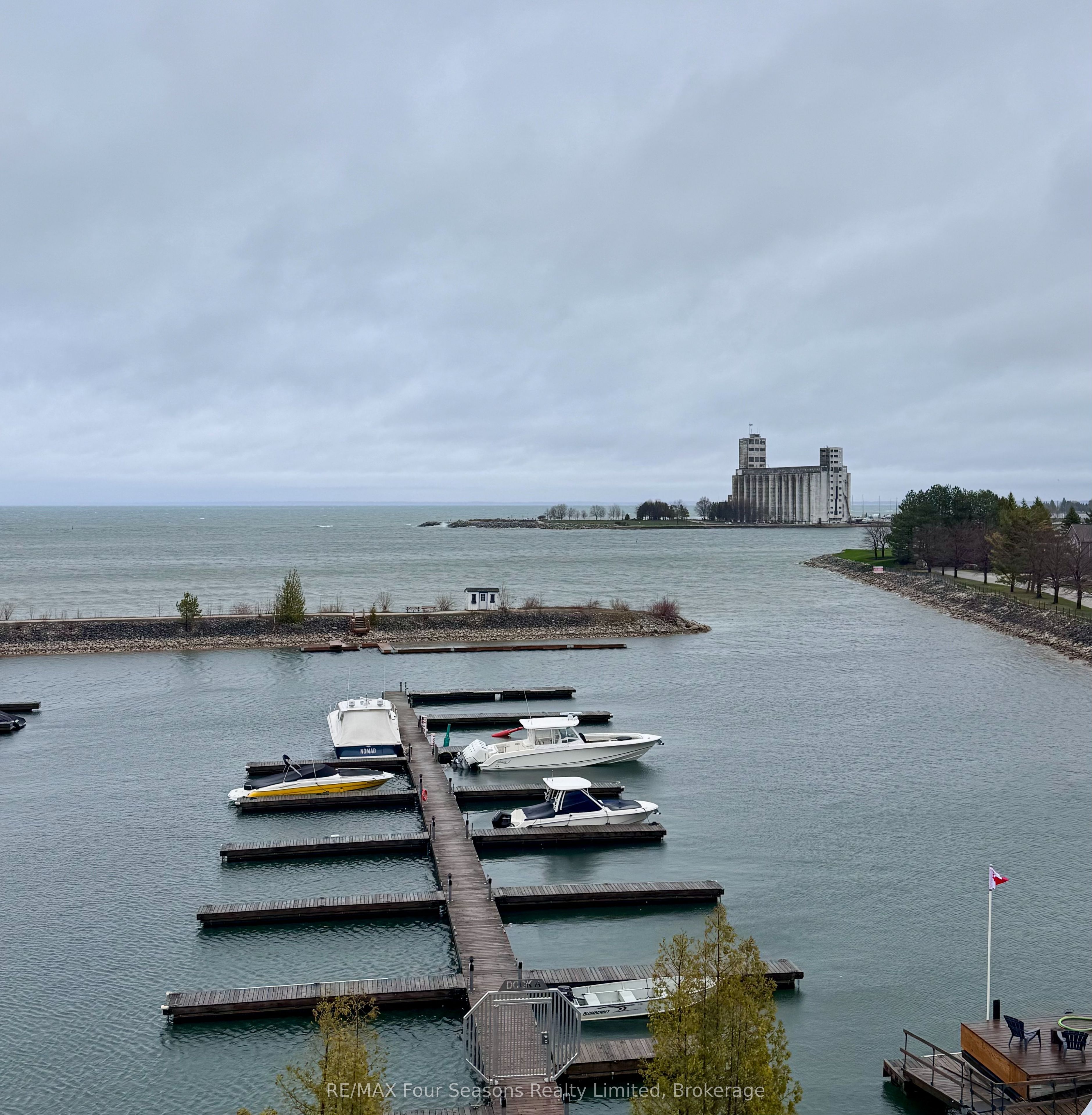 #4101/4103 - 9 Harbour Street Property Photo 1