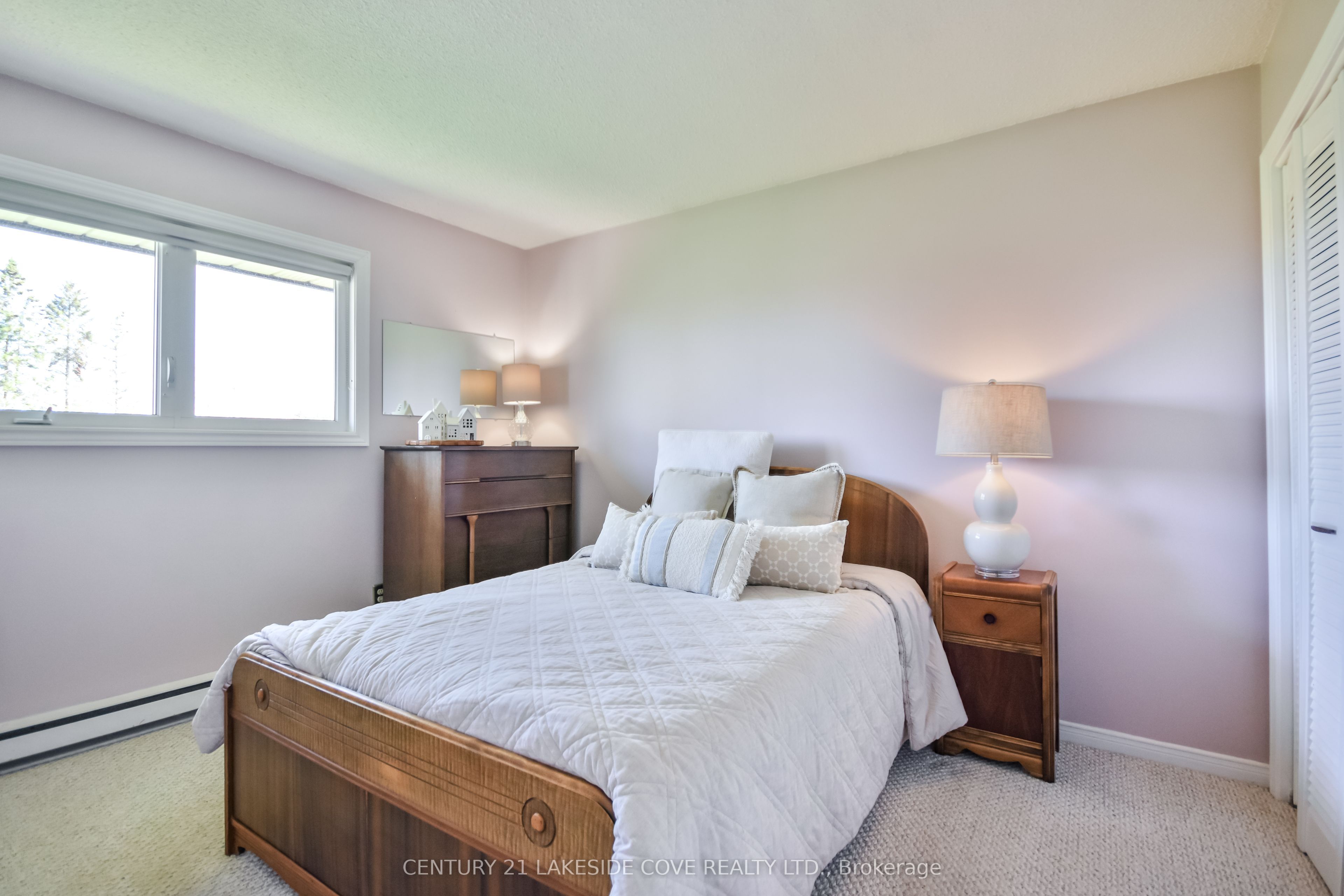 121 Bayshore Drive Property Photo 24