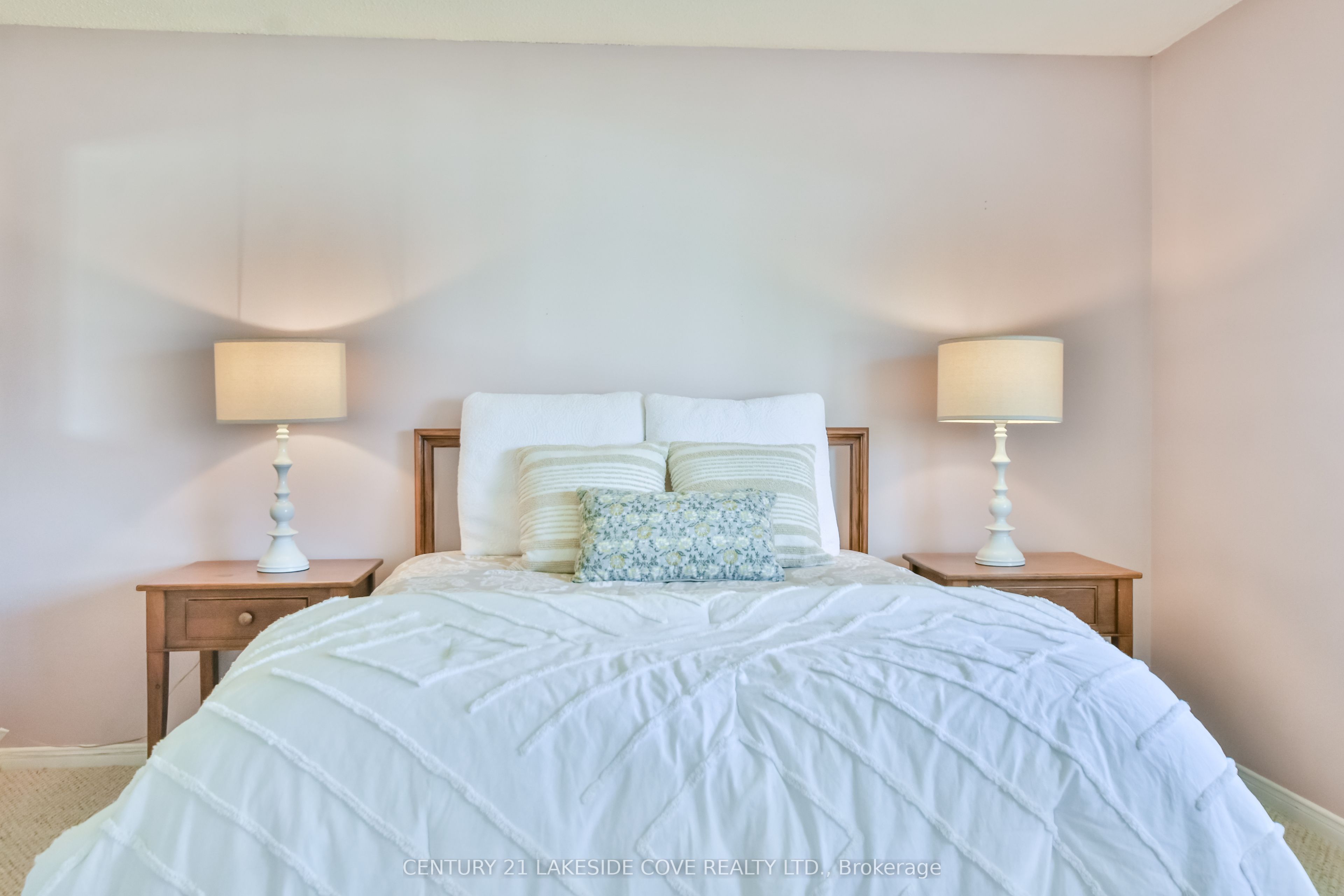 121 Bayshore Drive Property Photo 26