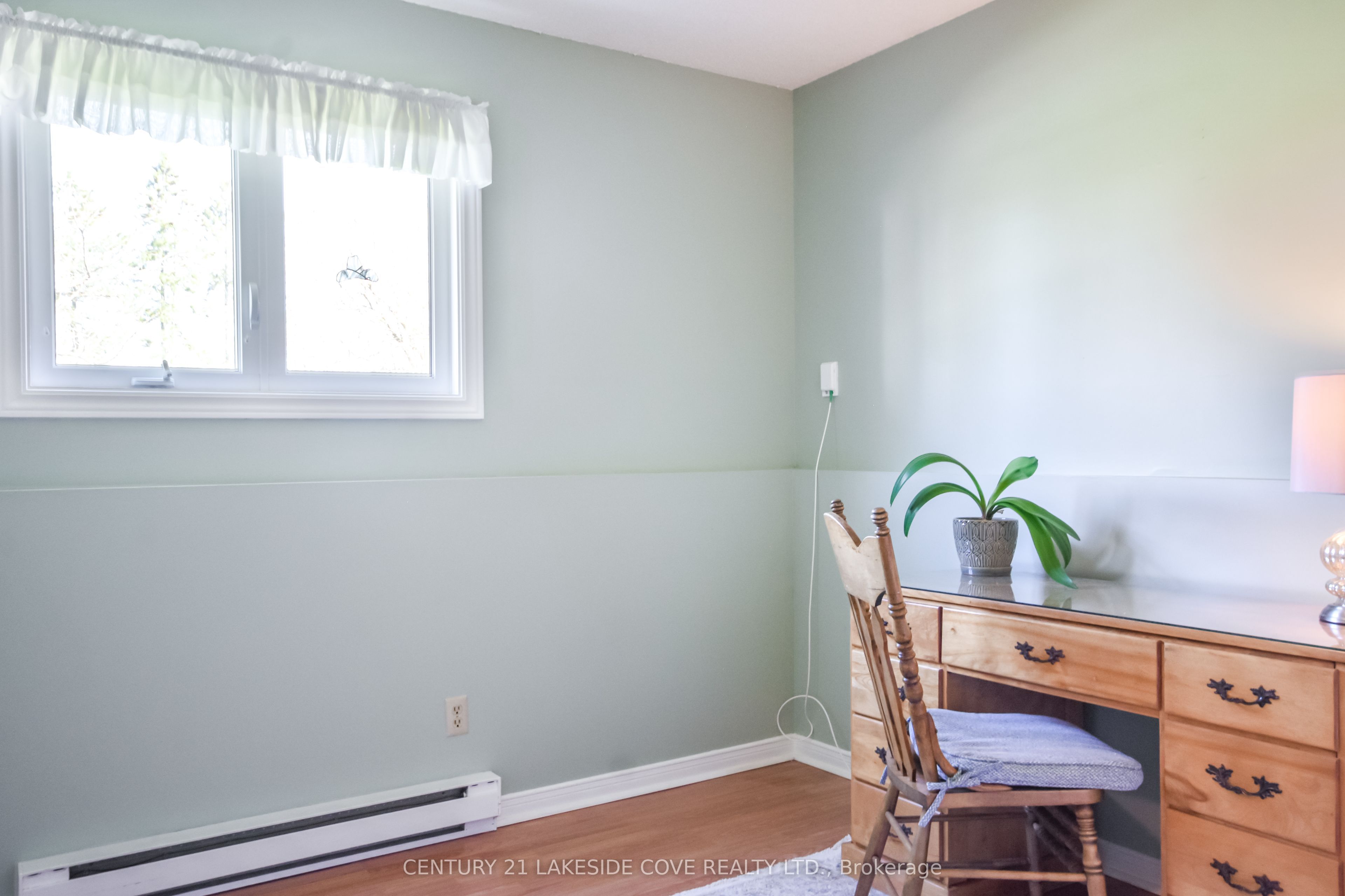 121 Bayshore Drive Property Photo 28