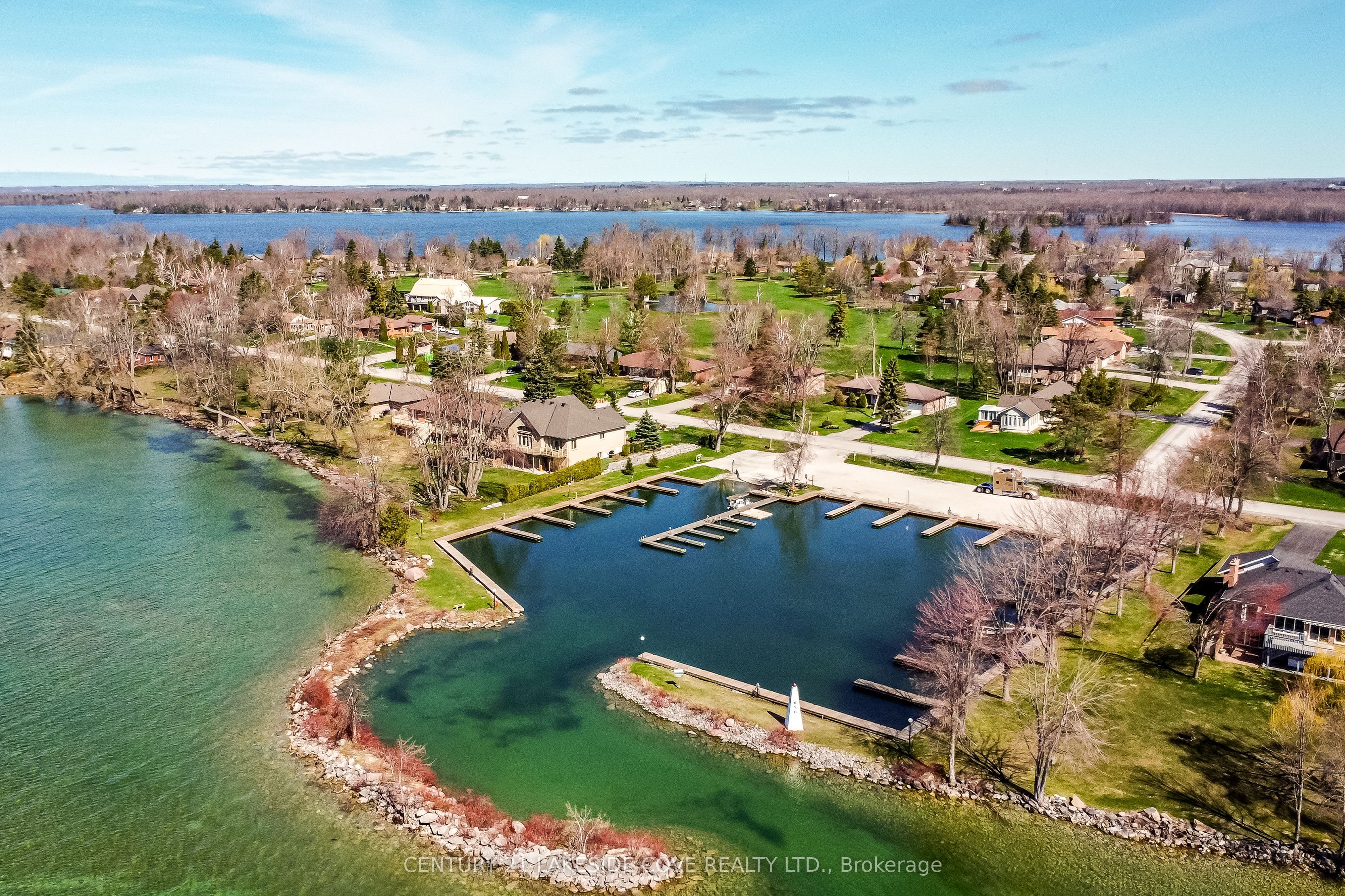 121 Bayshore Drive Property Photo 40