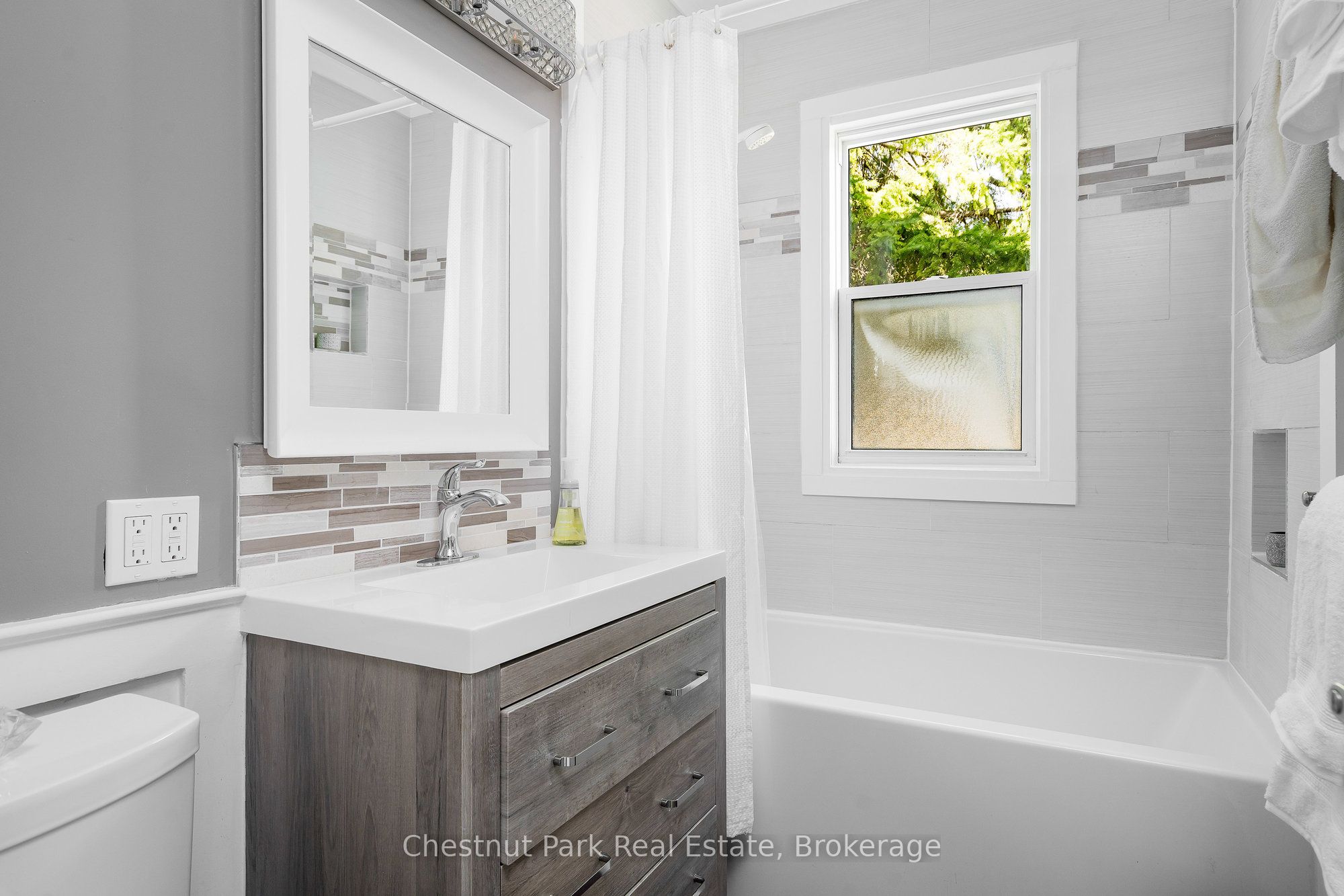 10 Water Street Property Photo 25