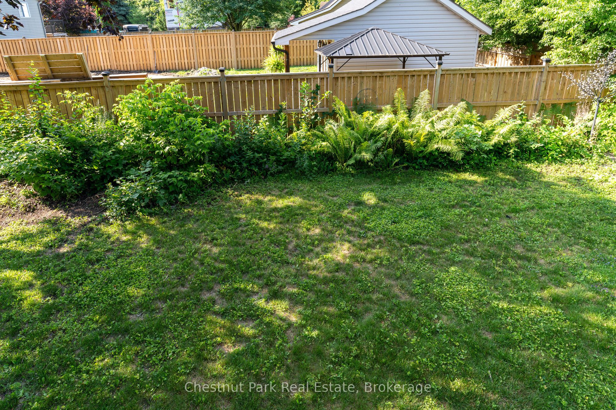 10 Water Street Property Photo 41