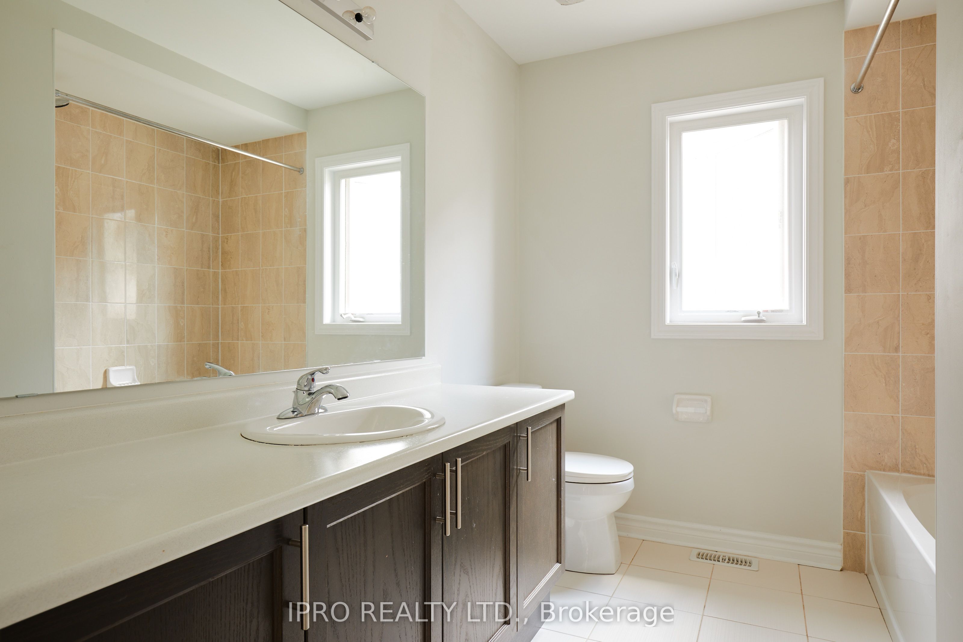 61 Portland Street Property Photo 15
