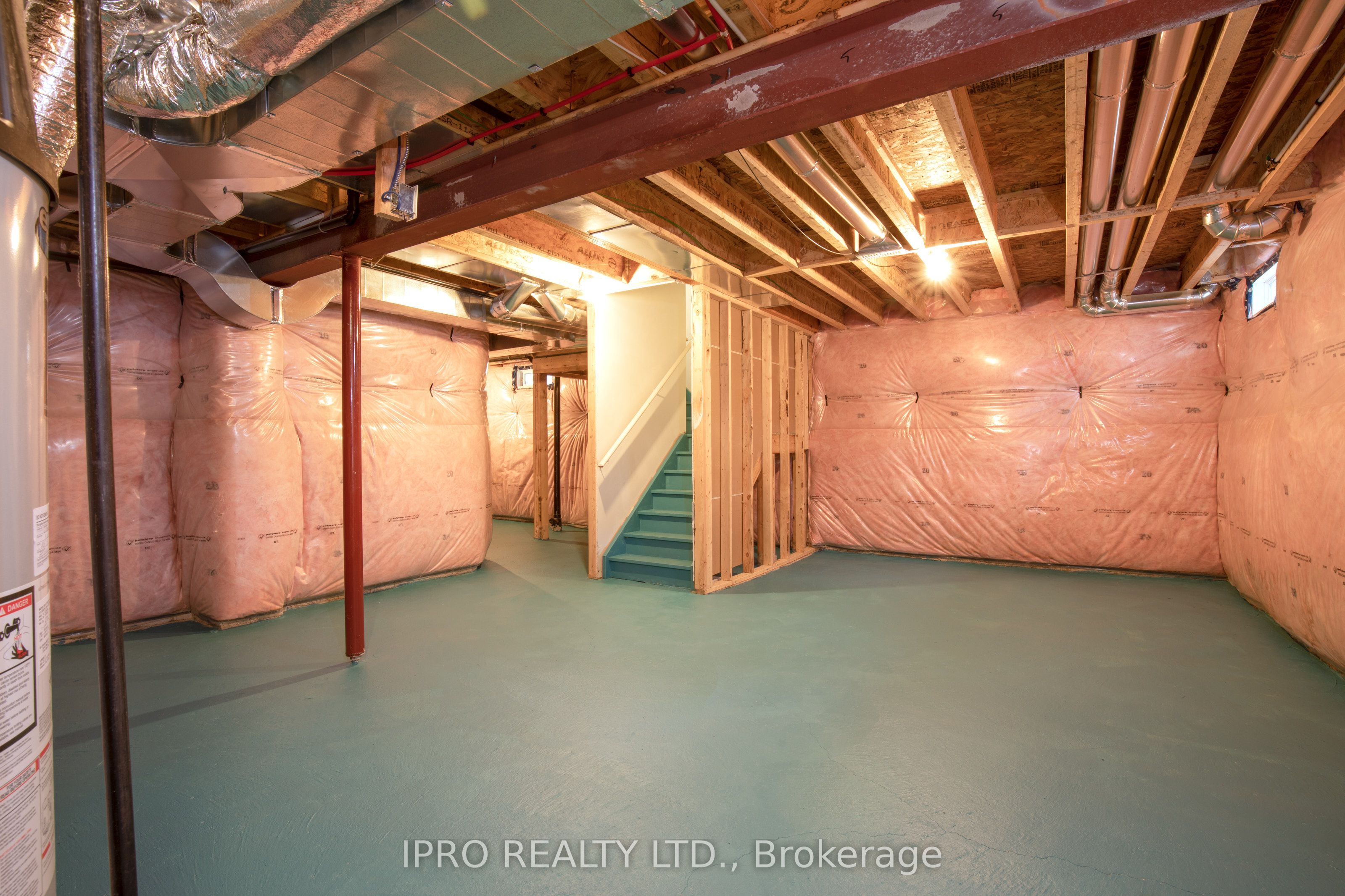 61 Portland Street Property Photo 17