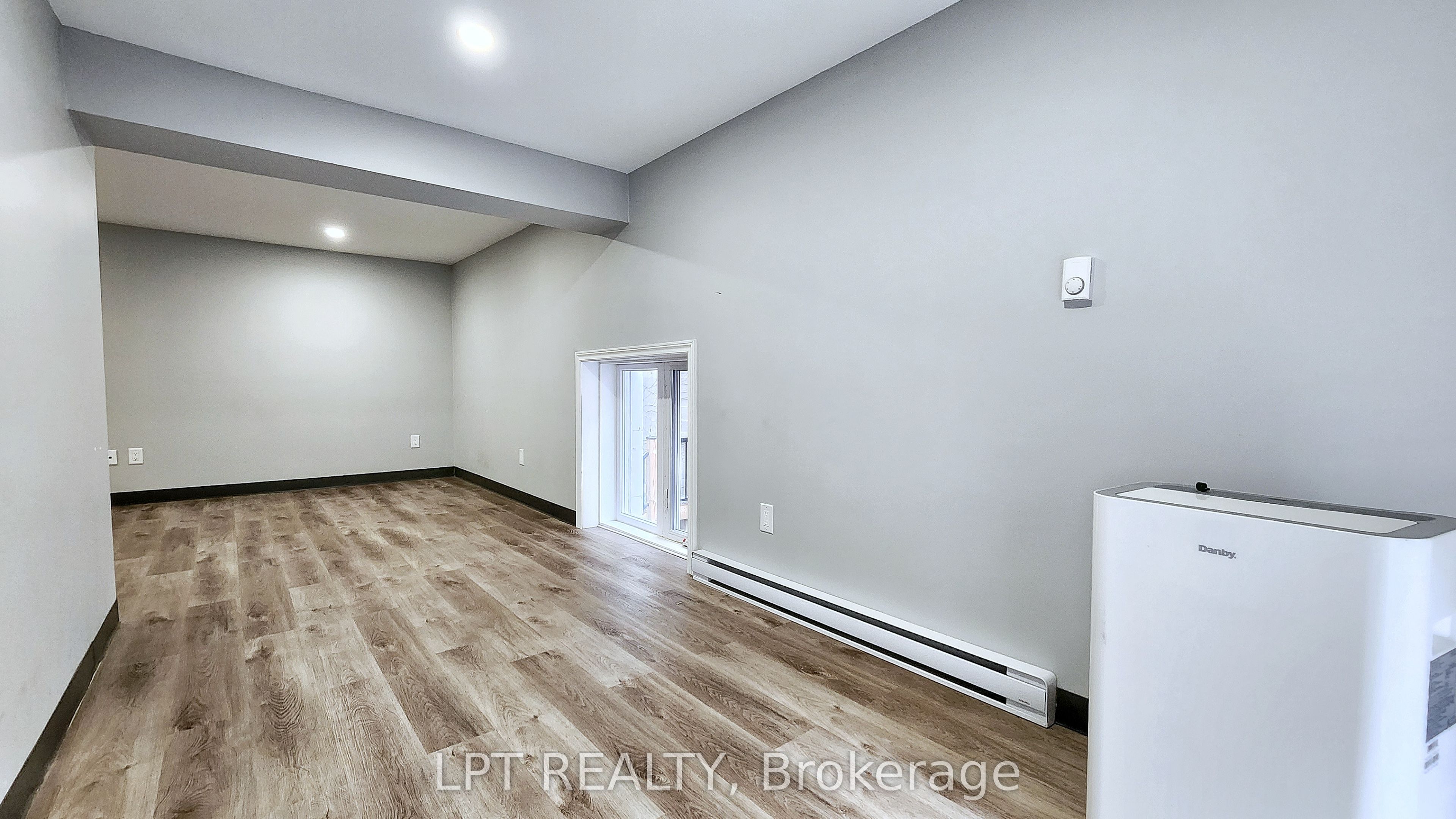 59 Collier Street 2 & 3 Property Photo 3
