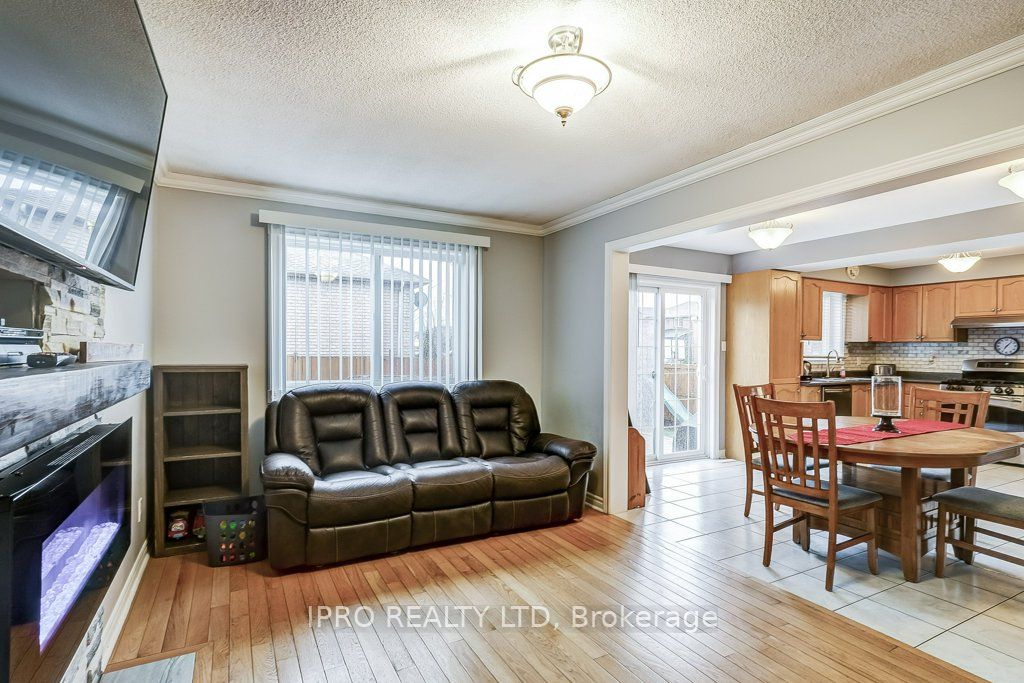 9 Timothy Lane Property Photo 25