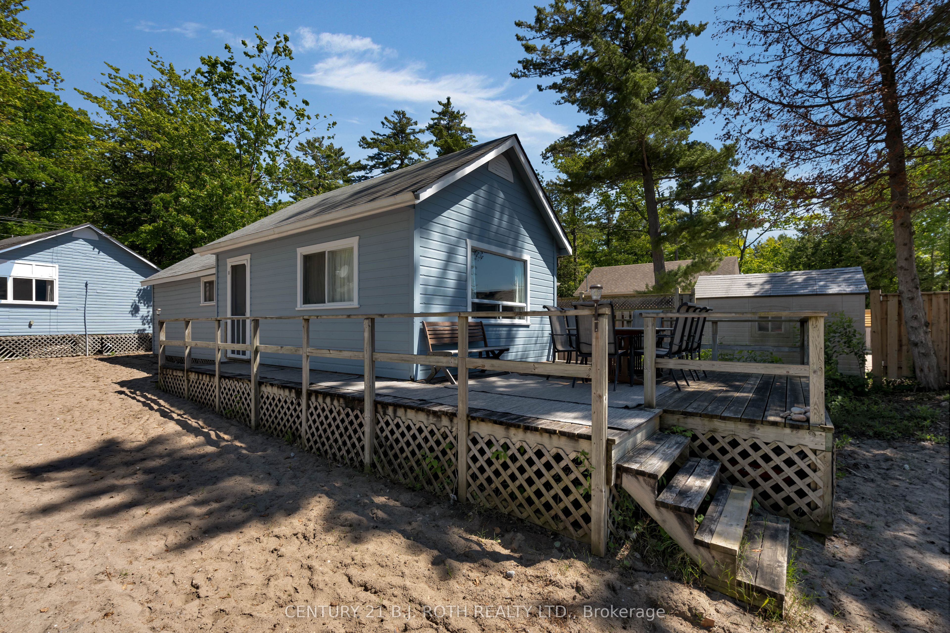 2026 Tiny Beaches Road S Property Photo 6
