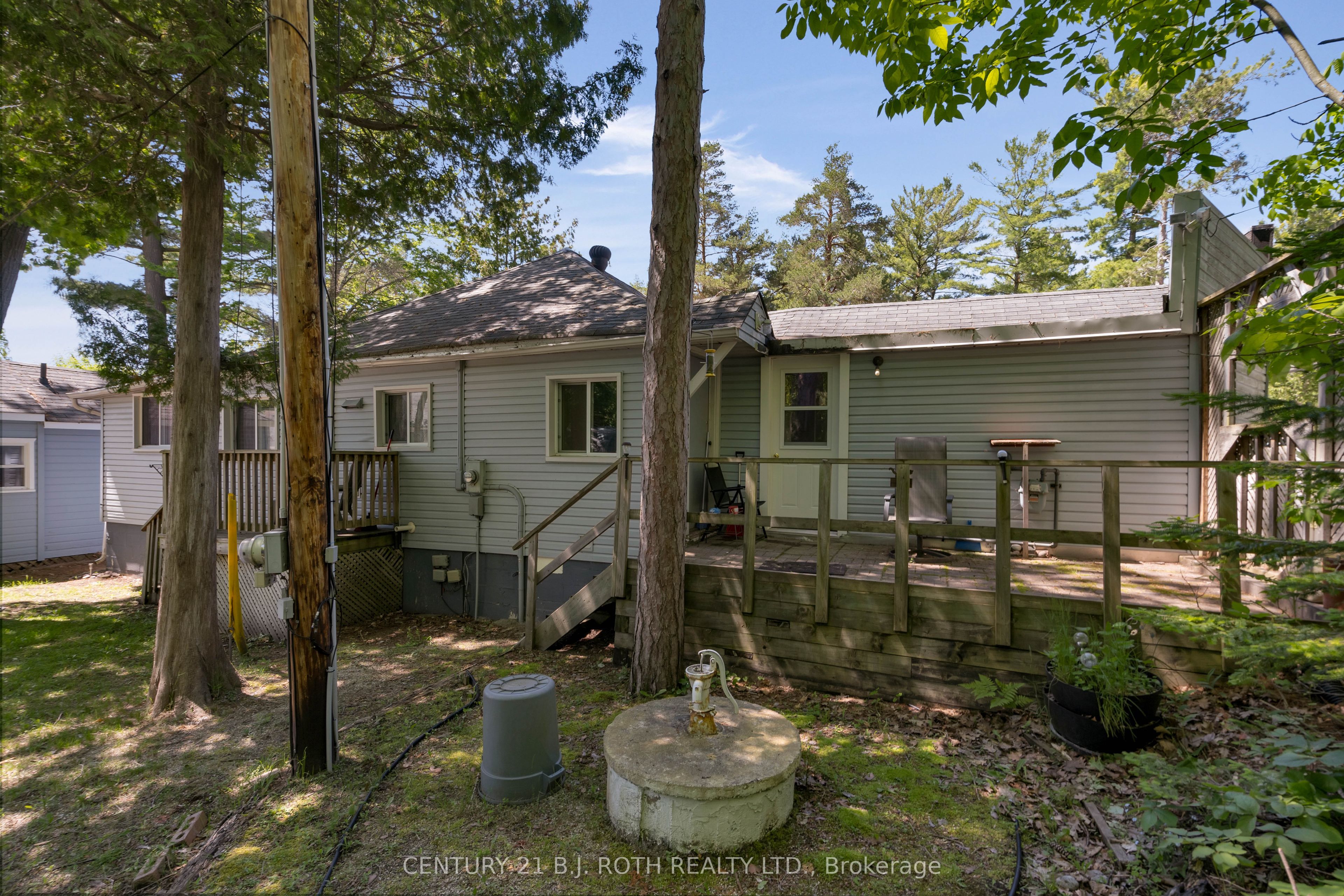2026 Tiny Beaches Road S Property Photo 19