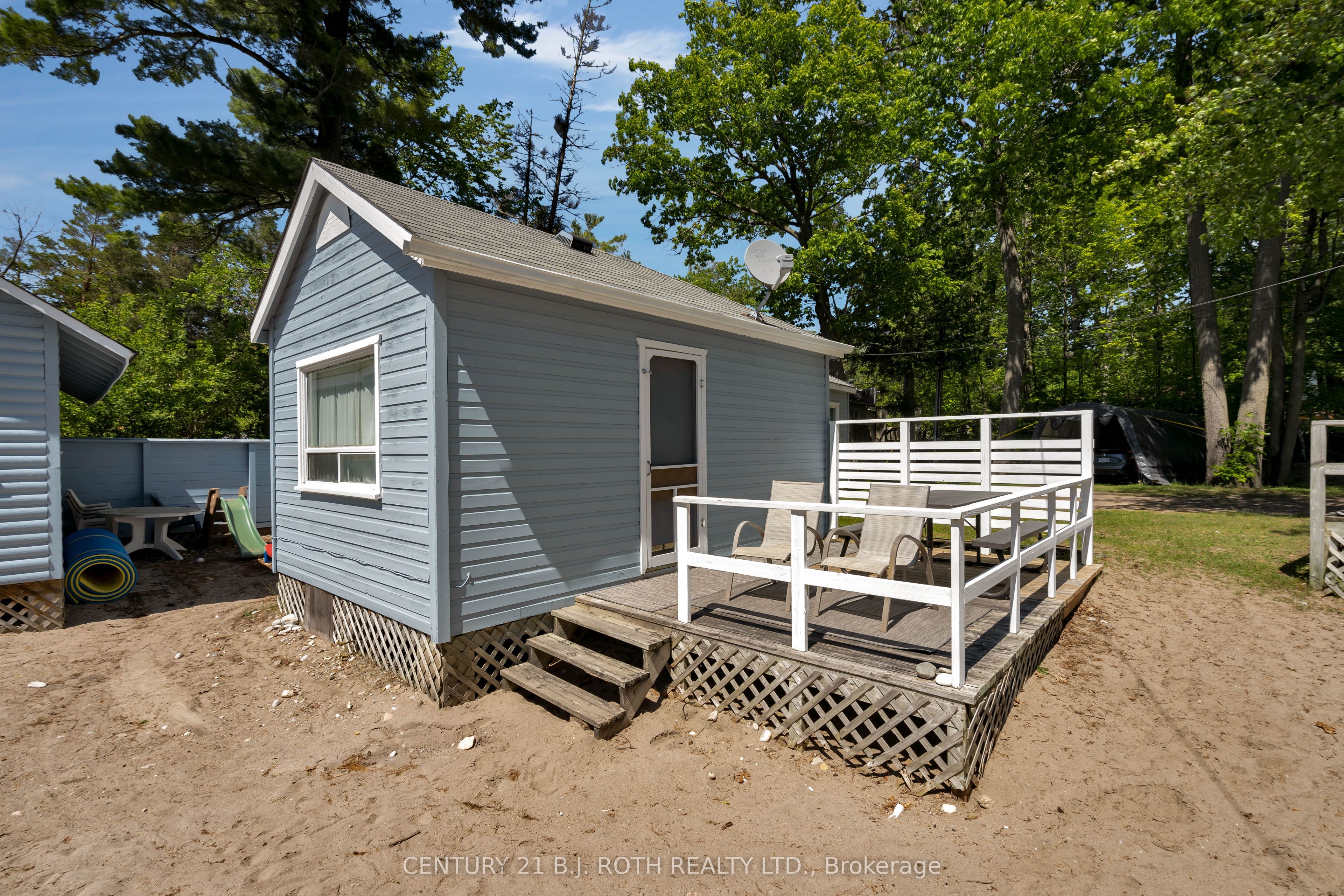 2026 Tiny Beaches Road S Property Photo 22