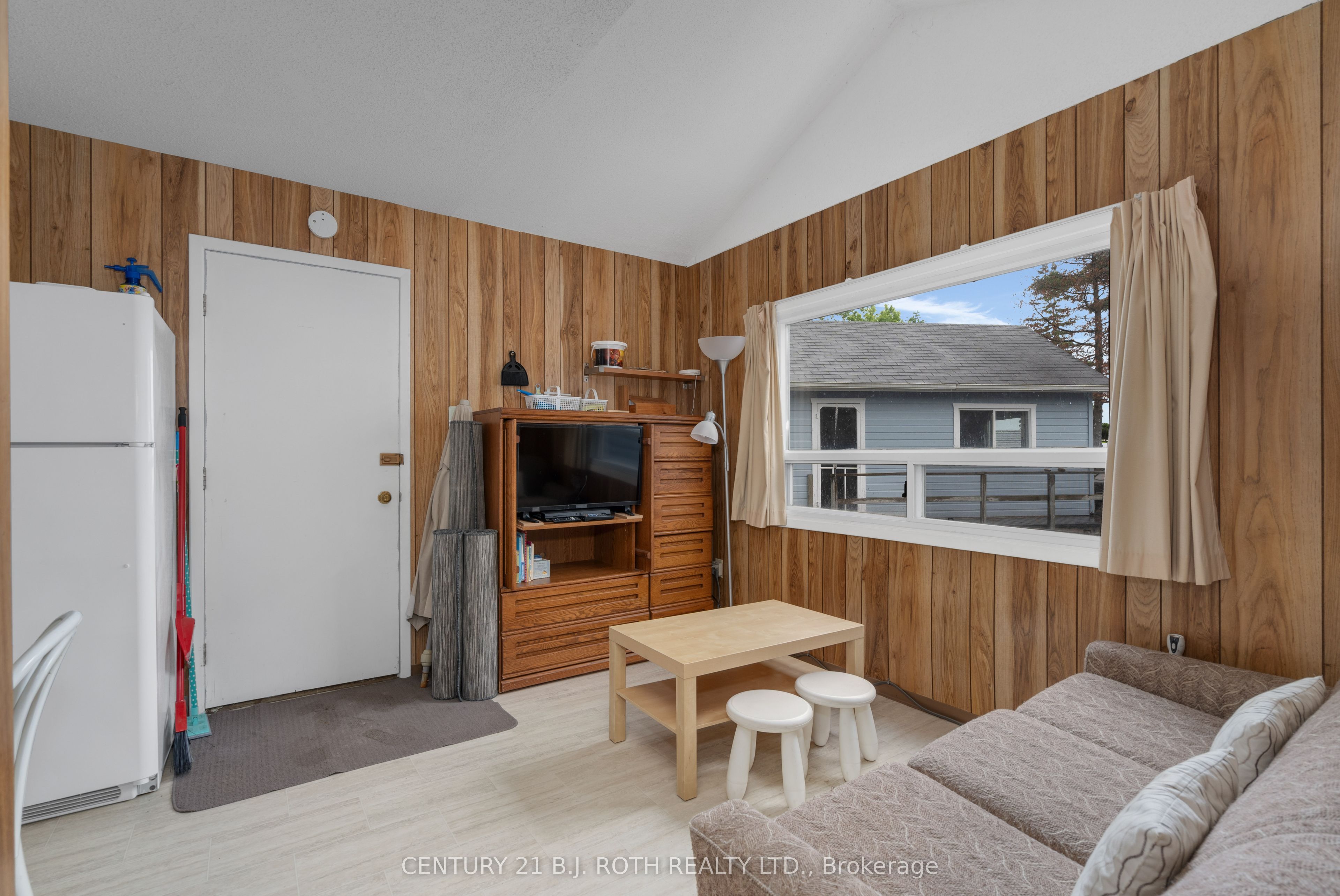 2026 Tiny Beaches Road S Property Photo 23