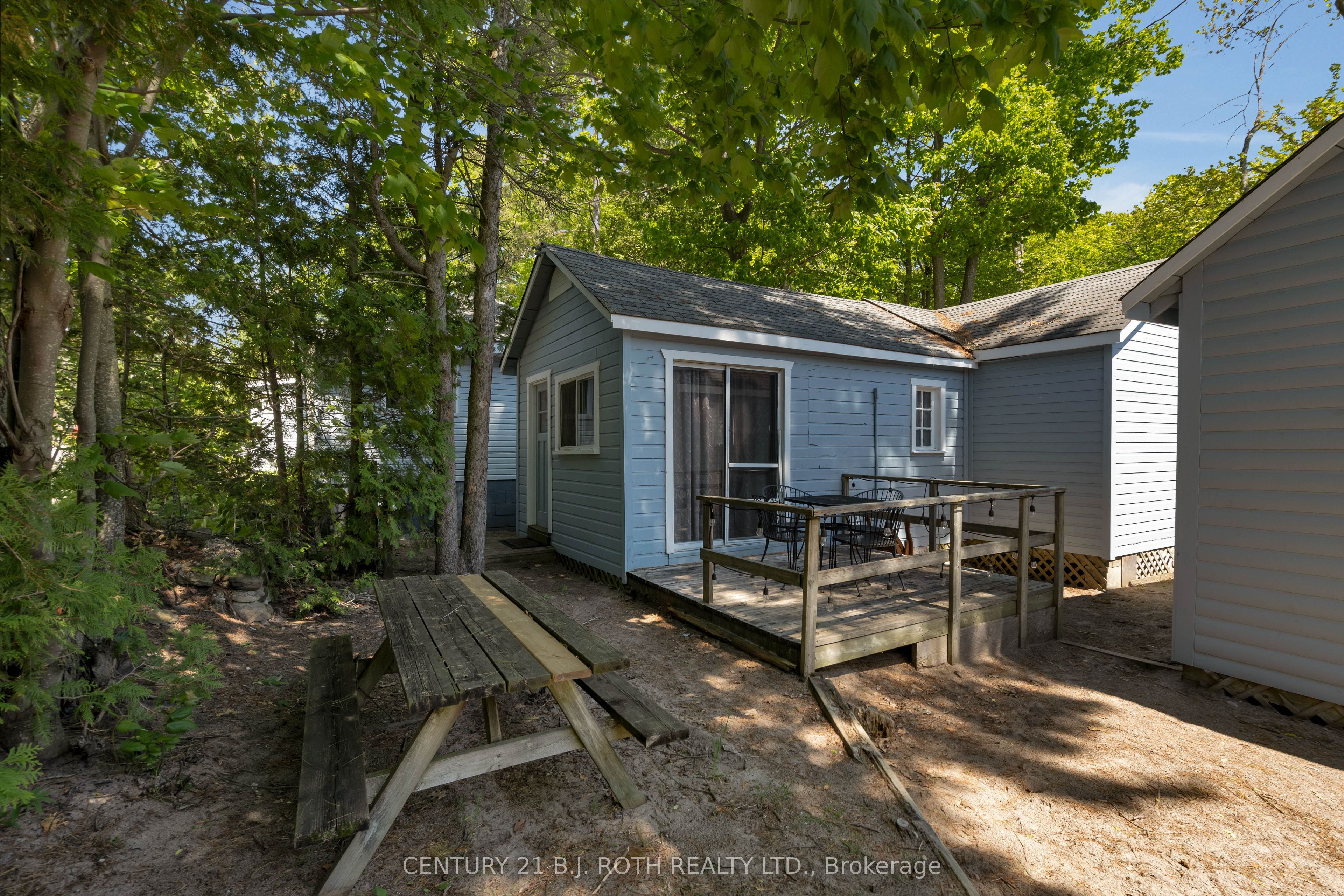 2026 Tiny Beaches Road S Property Photo 32