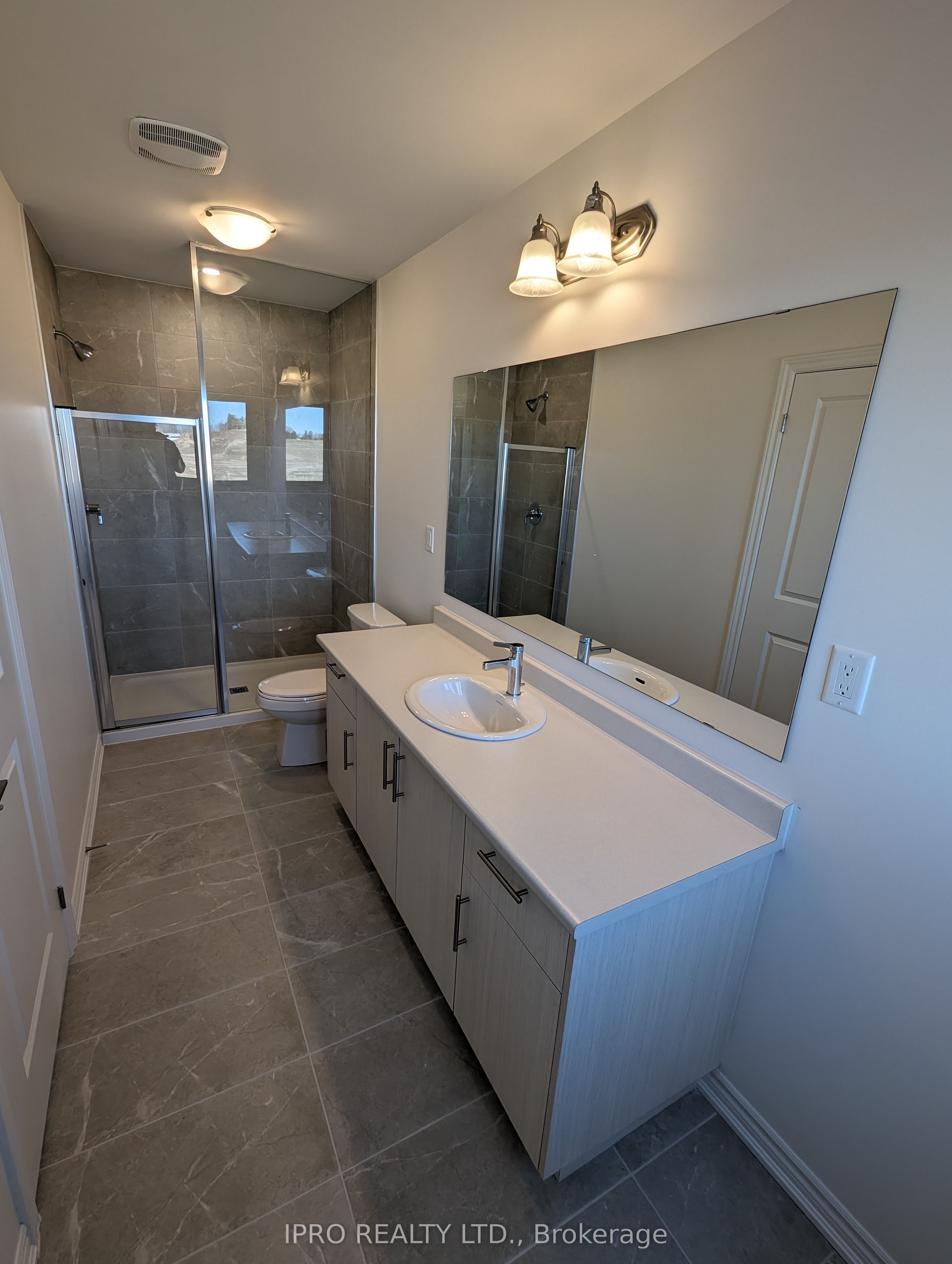 87 Greer Street Property Photo 18