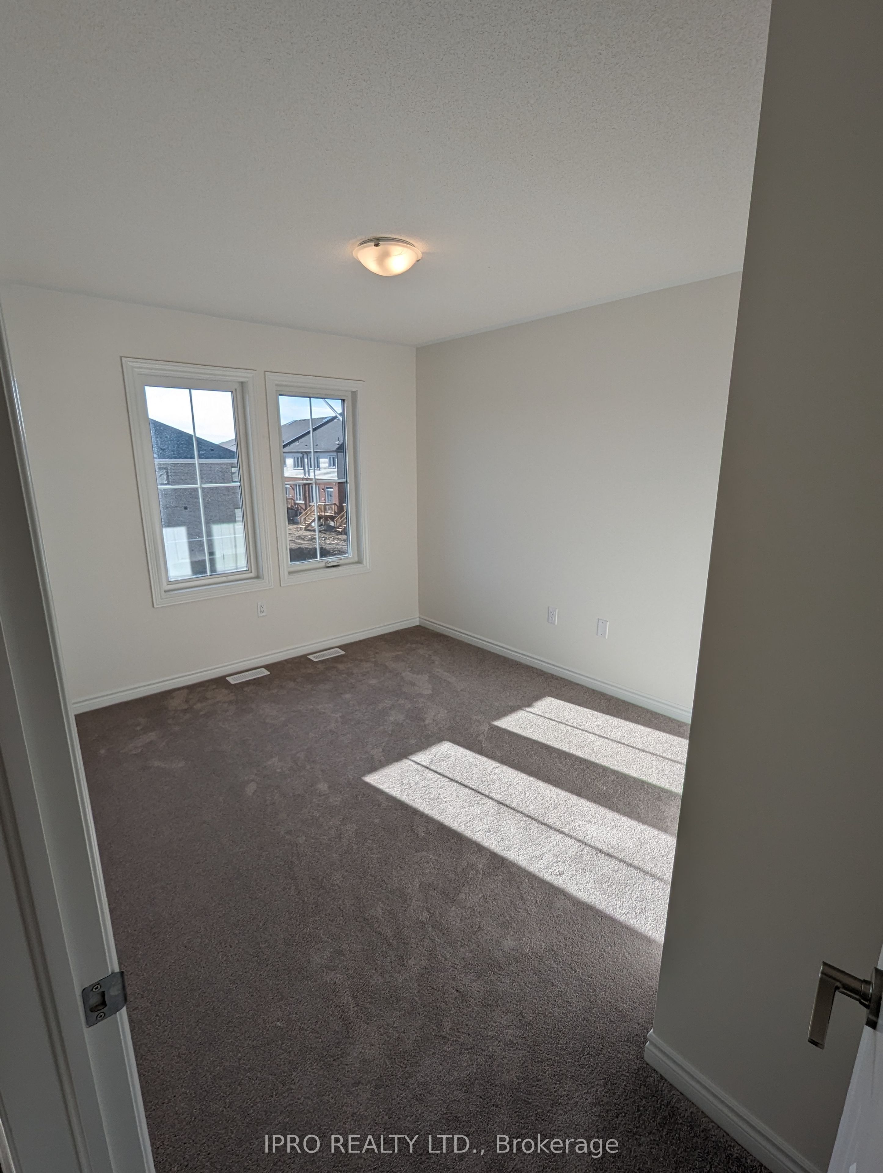87 Greer Street Property Photo 21