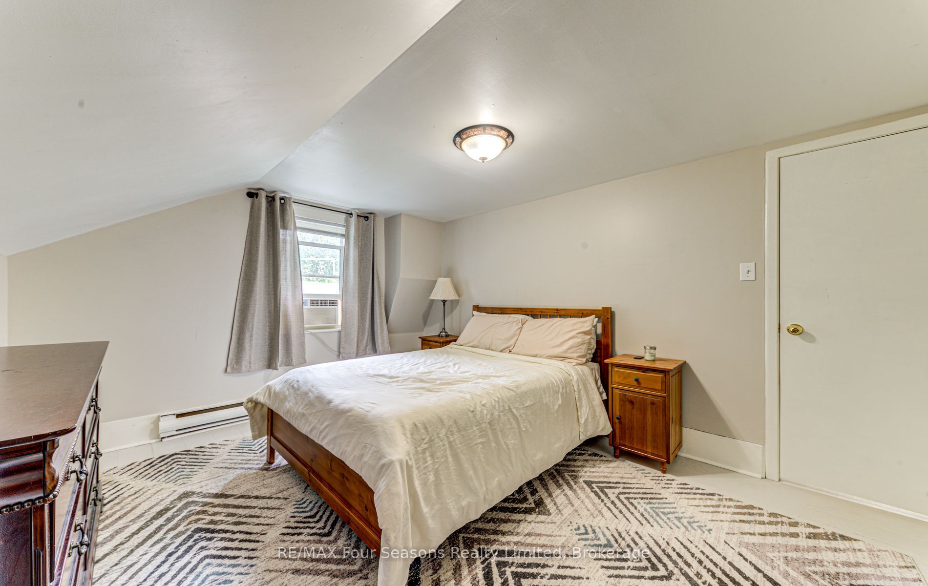 393 Second Street Property Photo 21