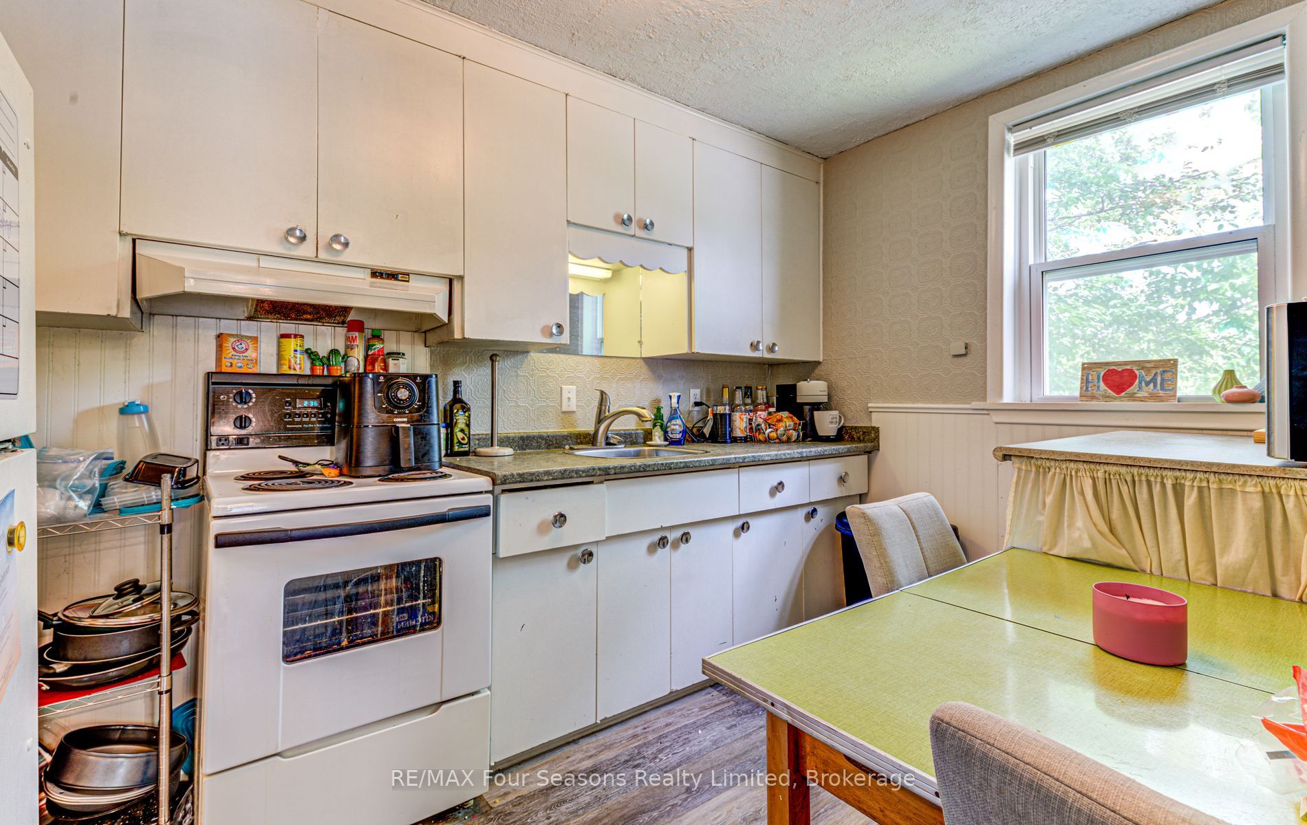 393 Second Street Property Photo 25