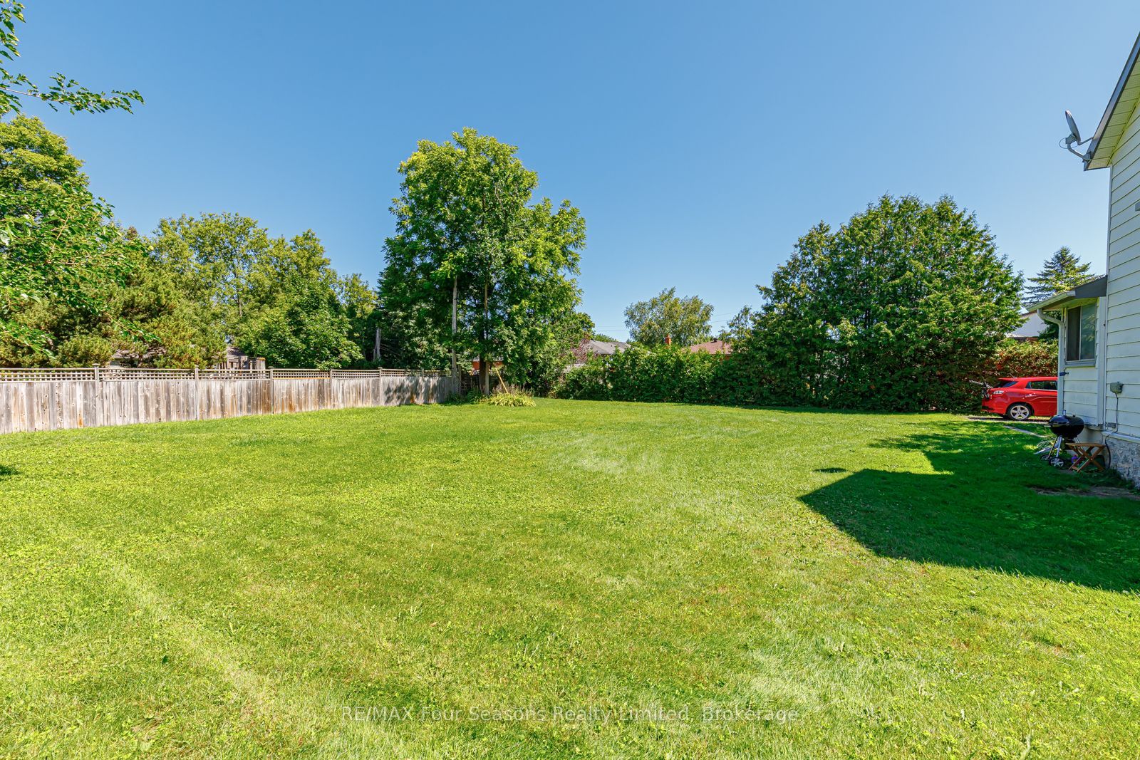 393 Second Street Property Photo 32