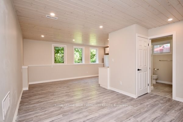 246 Mississauga Street W Property Photo 11